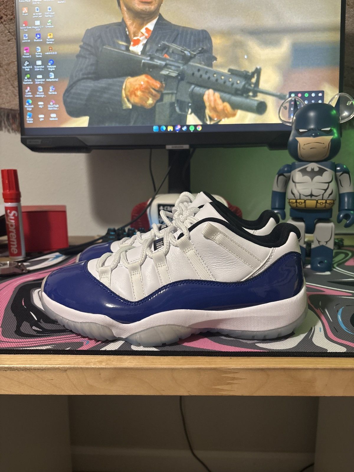Jordan Brand Air Jordan 11 Retro Low / White Concord Size US 7 / EU 40 - 1 Thumbnail
