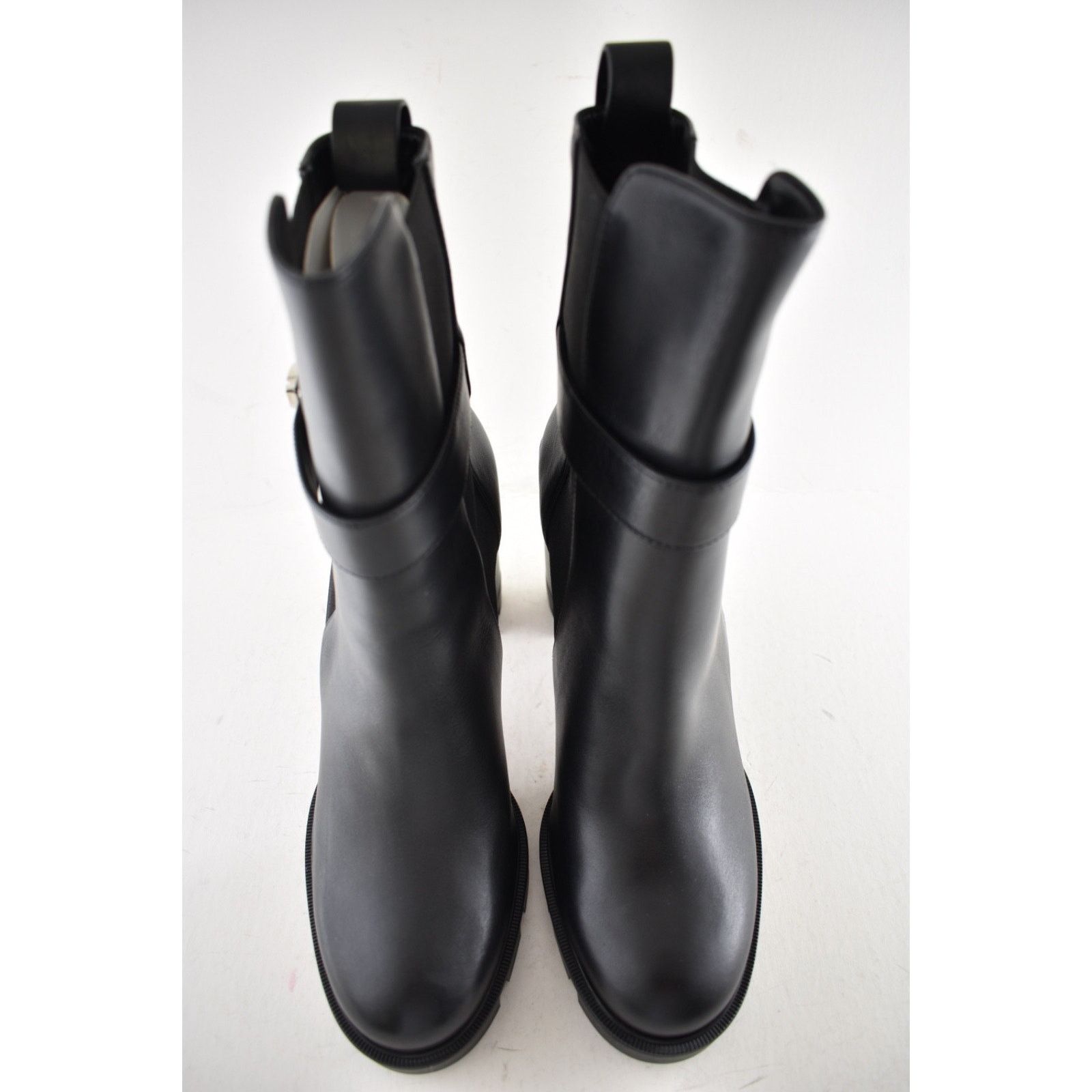 Christian Louboutin Christian Louboutin CL Chelsea Lug 100 Leather Ankle Boot 41 Size US 10 / IT 40 - 14 Thumbnail