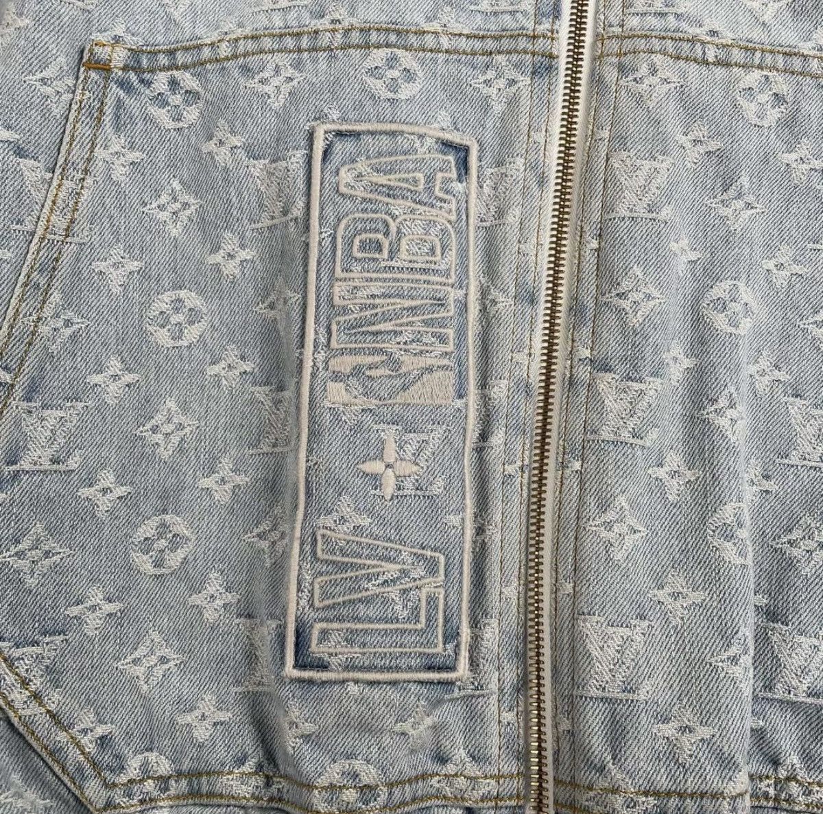 Louis Vuitton × NBA Louis Vuitton X NBA 50 Hoodie Denim Monogram Jacket Size US M / EU 48-50 / 2 - 6 Thumbnail