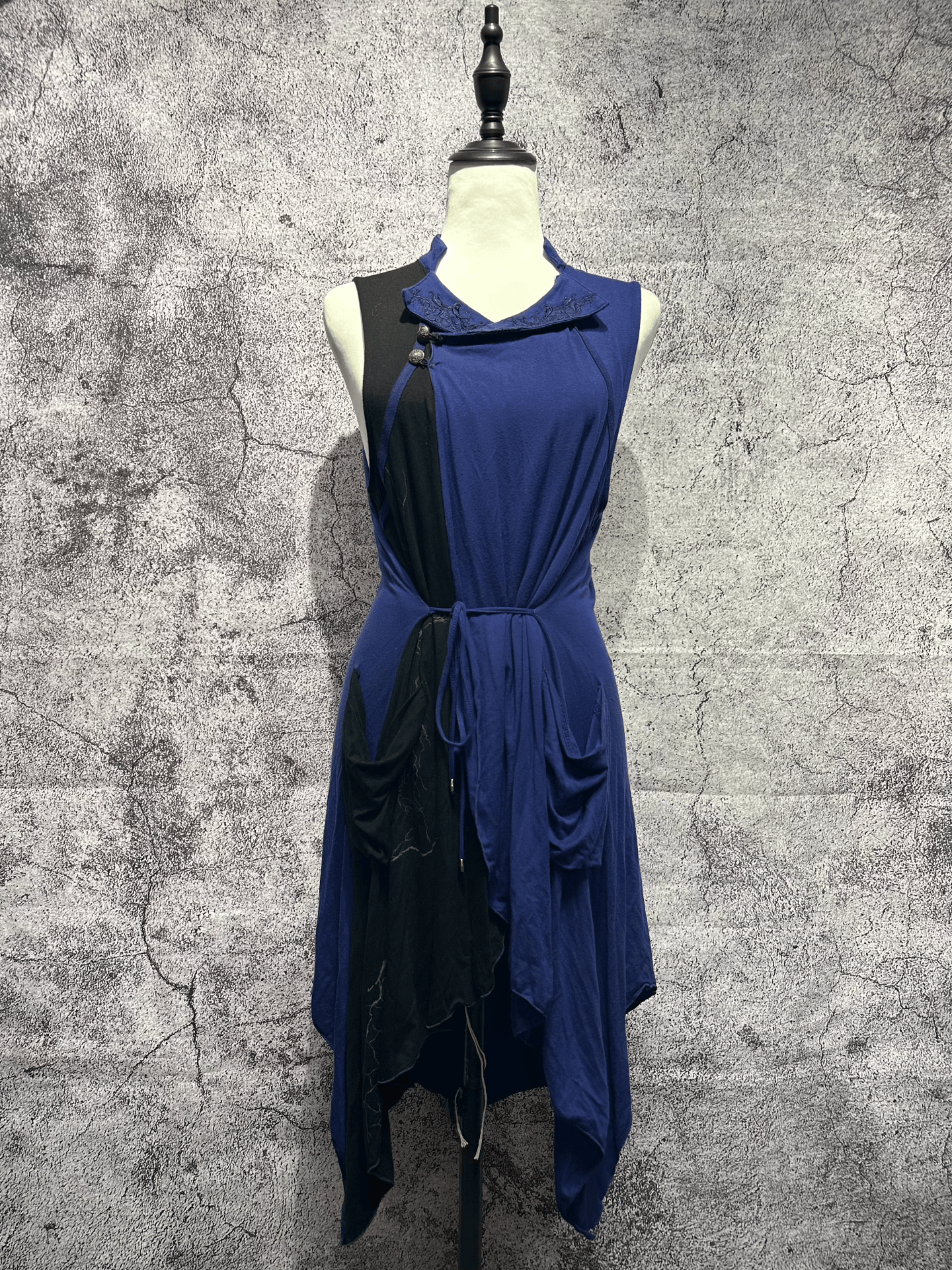 Vivienne Westwood Layered Tail Hem Embroidered Vest Size L / US 10 / IT 46 - 1 Thumbnail