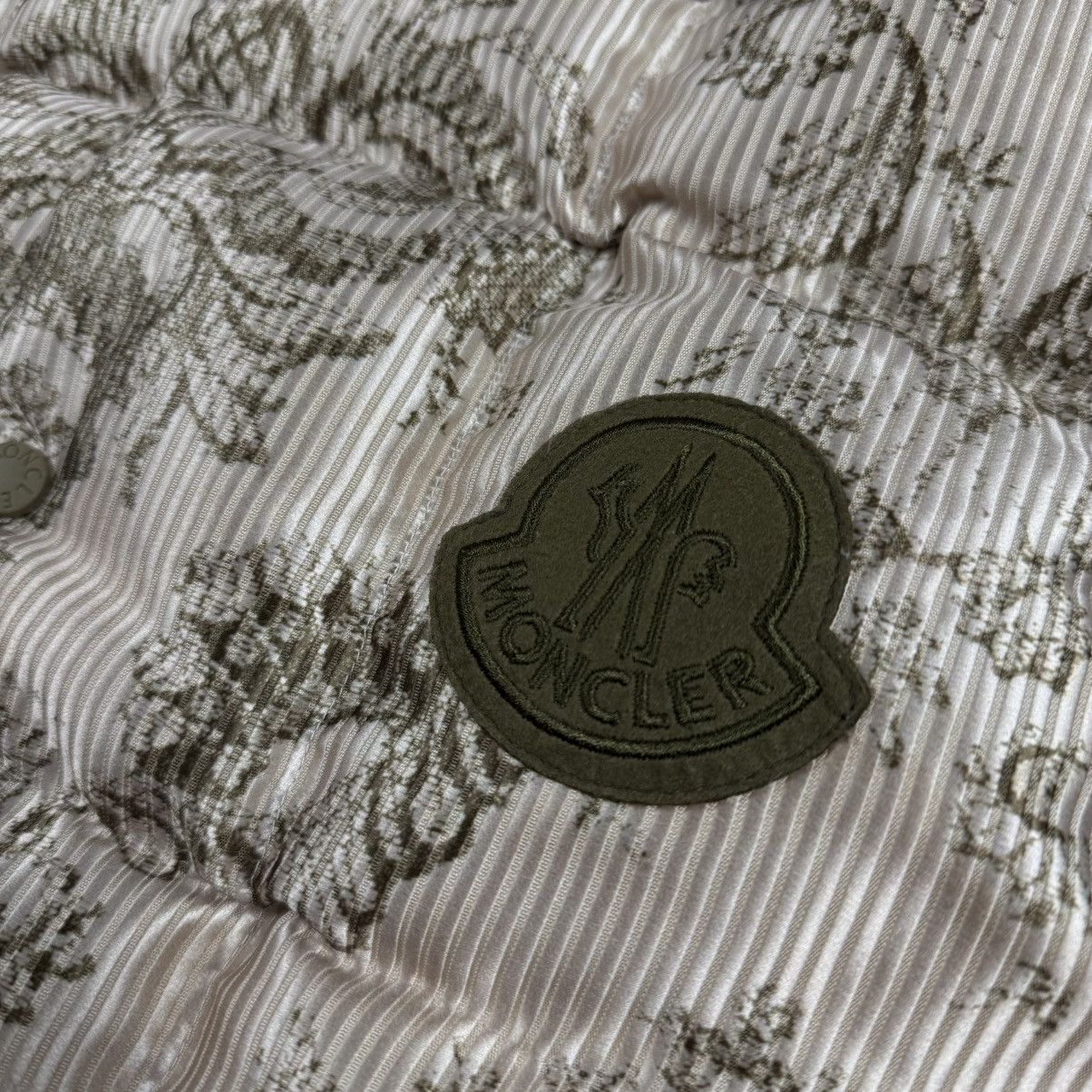 Moncler Moncler Genius Beige Down Rabeh Vest Size US M / EU 48-50 / 2 - 3 Thumbnail