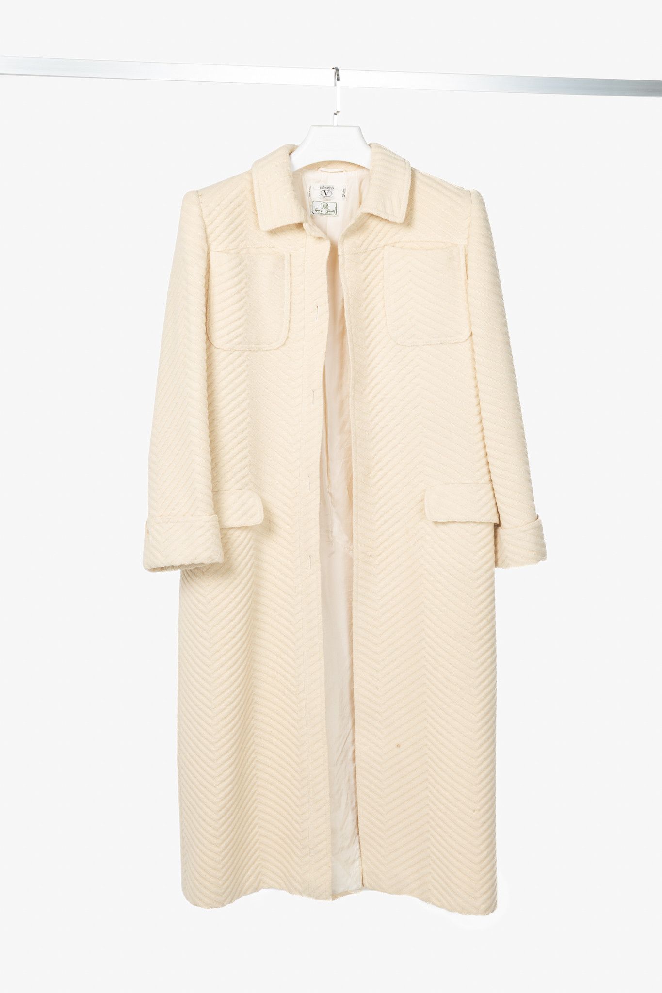 Valentino Valentino Miss V 90's Vintage Cream Chevron-Wool Coat Size S / US 4 / IT 40 - 1 Thumbnail