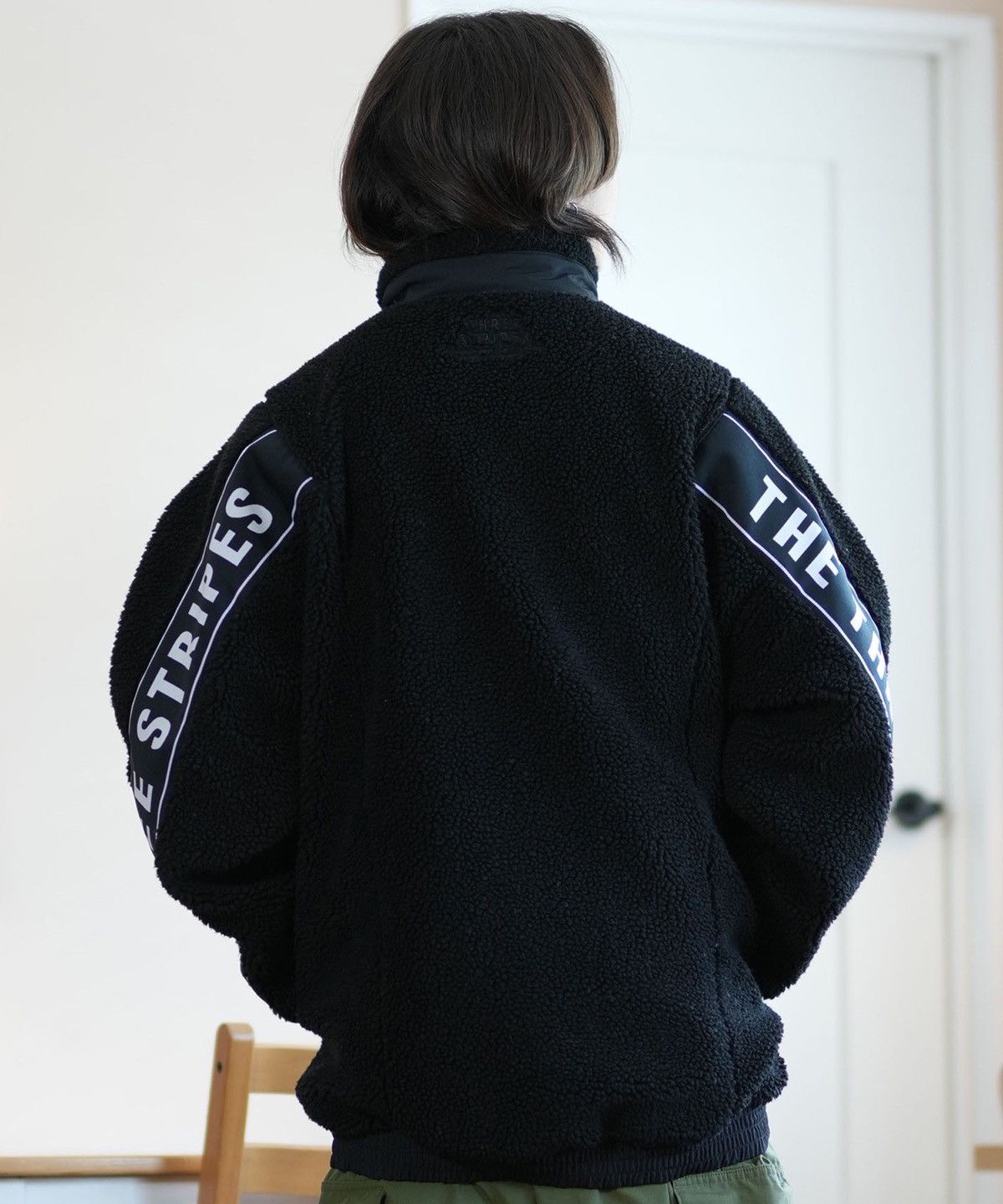 Adidas Adidas Faux Fux Outerwear Warding Loose Fit Boa Jacket KWX95 Size US M / EU 48-50 / 2 - 17 Thumbnail
