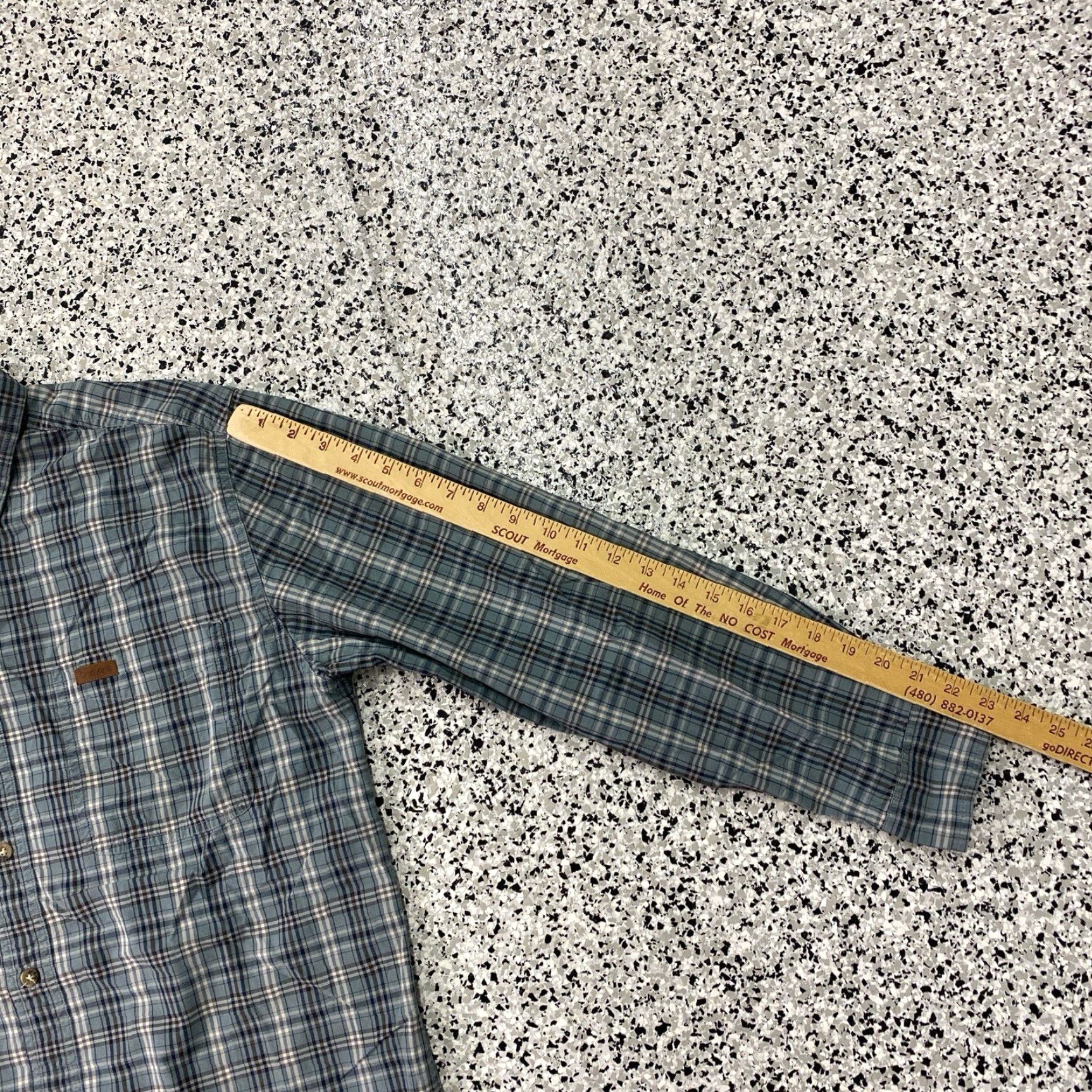 Carhartt VINTAGE Carhartt Blue Plaid Button-Down Shirt Size Medium USA Pattern Plaid Button-Up Men’s Long Sleeve Regular Cotton Shirt Size US M / EU 48-50 / 2 - 4 Thumbnail