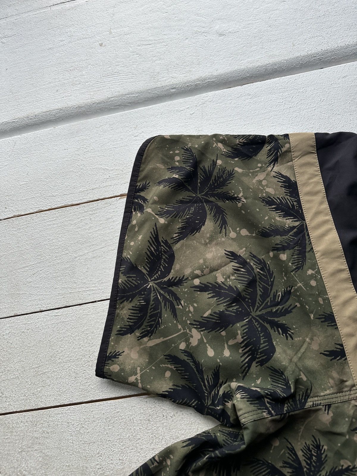 Quiksilver 🚨Vintage Quiksilver Shorts Big Logo Y2K Style 90s Surfing Size US 34 / EU 50 - 10 Thumbnail