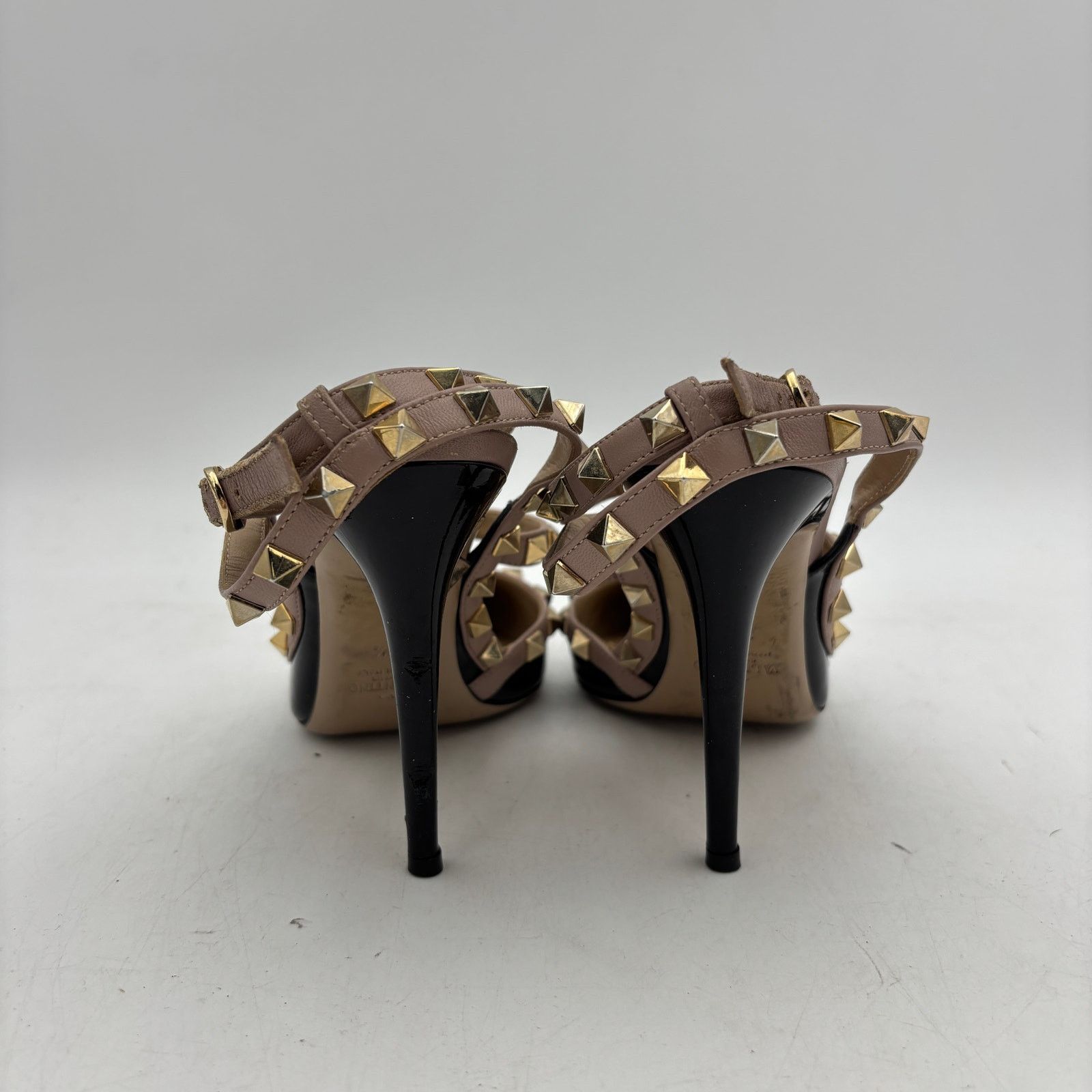 Giovanni Valentino Valentino Garavani Rockstud Ankle Strap Heels Women's 39.5 Size US 9.5 / IT 39.5 - 4 Thumbnail