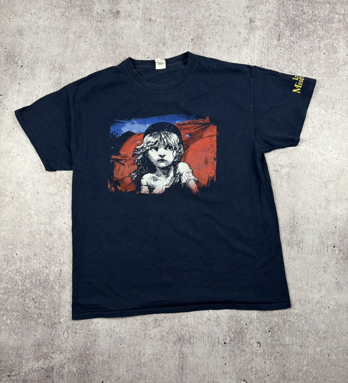 Other Les Miserables big logo vintage t shirt size L Size US L / EU 52-54 / 3 - 1 Thumbnail