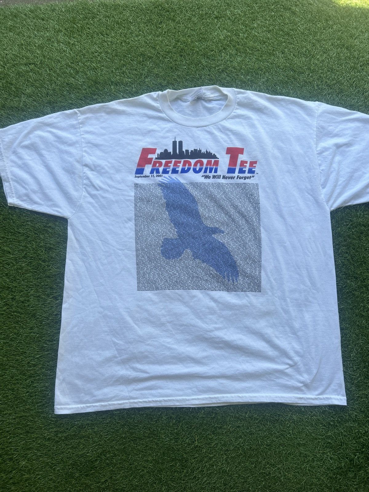 Vintage VTG 2001 9/11 Freedom Tee Size XL Size US XL / EU 56 / 4 - 1 Thumbnail