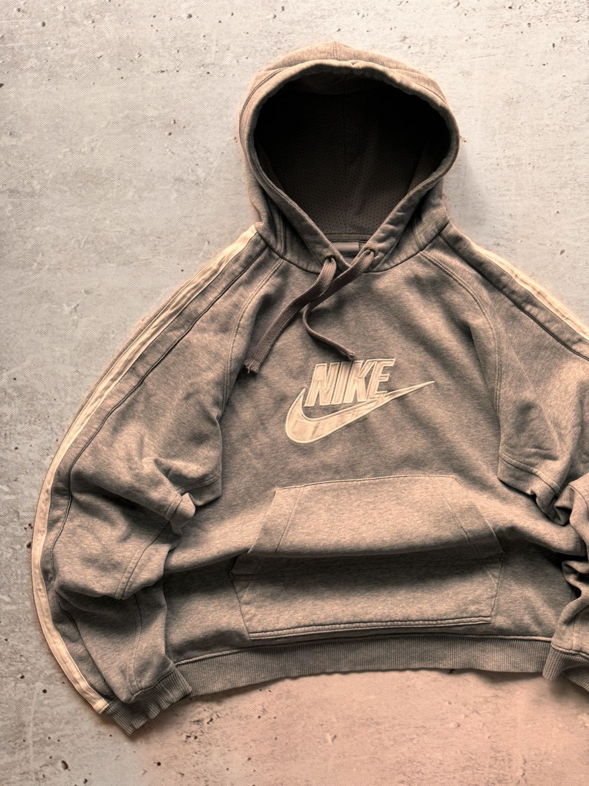 Nike × Vintage NIKE VINTAGE CENTER LOGO OVERSIZE BOXY HOODIE Size US M / EU 48-50 / 2 - 2 Thumbnail