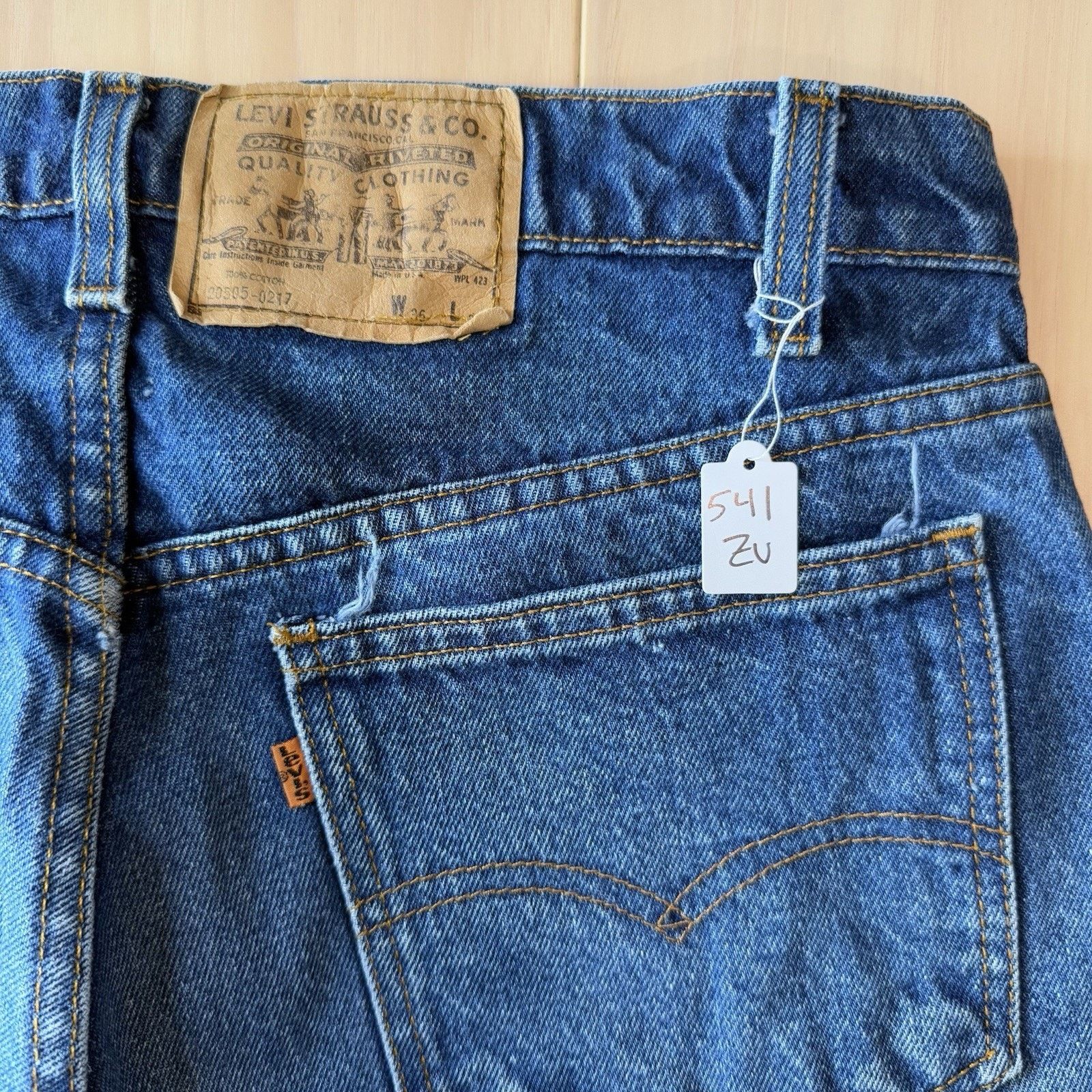 Levi's × Vintage Vintage Levis 505 Jeans 34 Blue Dark Wash Made In USA 80s Size US 34 / EU 50 - 9 Thumbnail