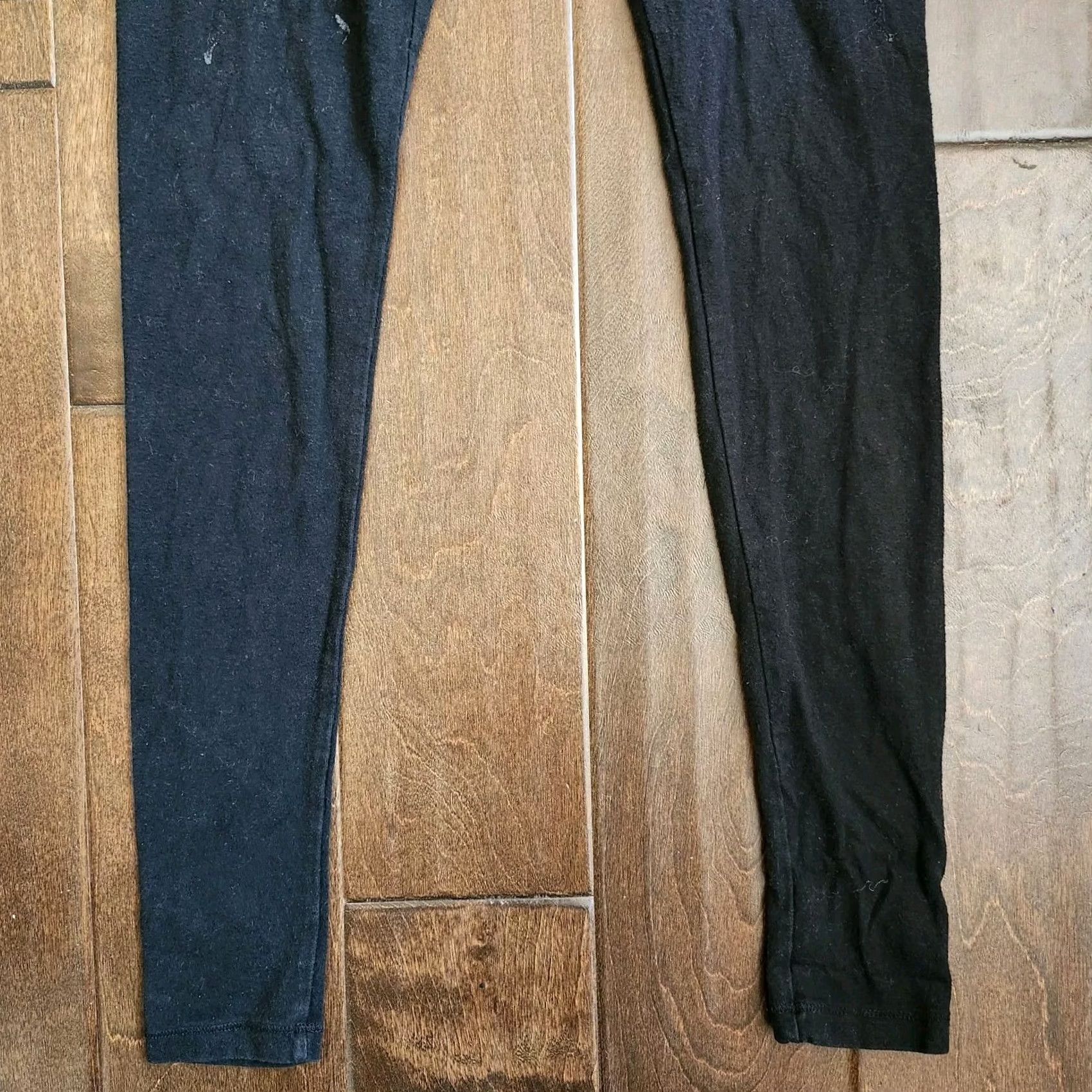 Vintage Xhilaration Women's Junior Floral Black Leggings XS - 27in Inseam, Cotton Spandex, Machine Washable, Yoga, Casual, Travel, Teens/MINOR STAINS Size 26" / US 2 / IT 38 - 2 Thumbnail