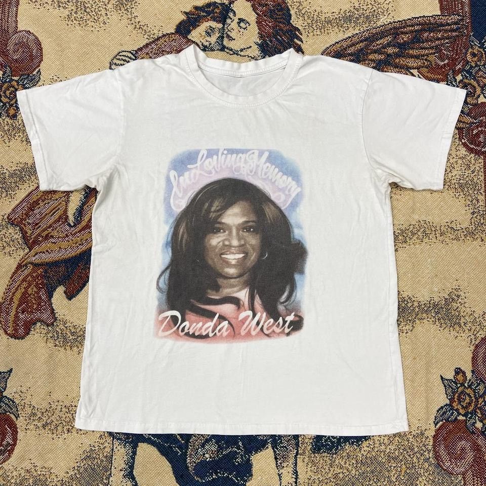 Kanye West Kanye West In Loving Memory Donda West Robert Kardashian Tee Size US L / EU 52-54 / 3 - 1 Thumbnail