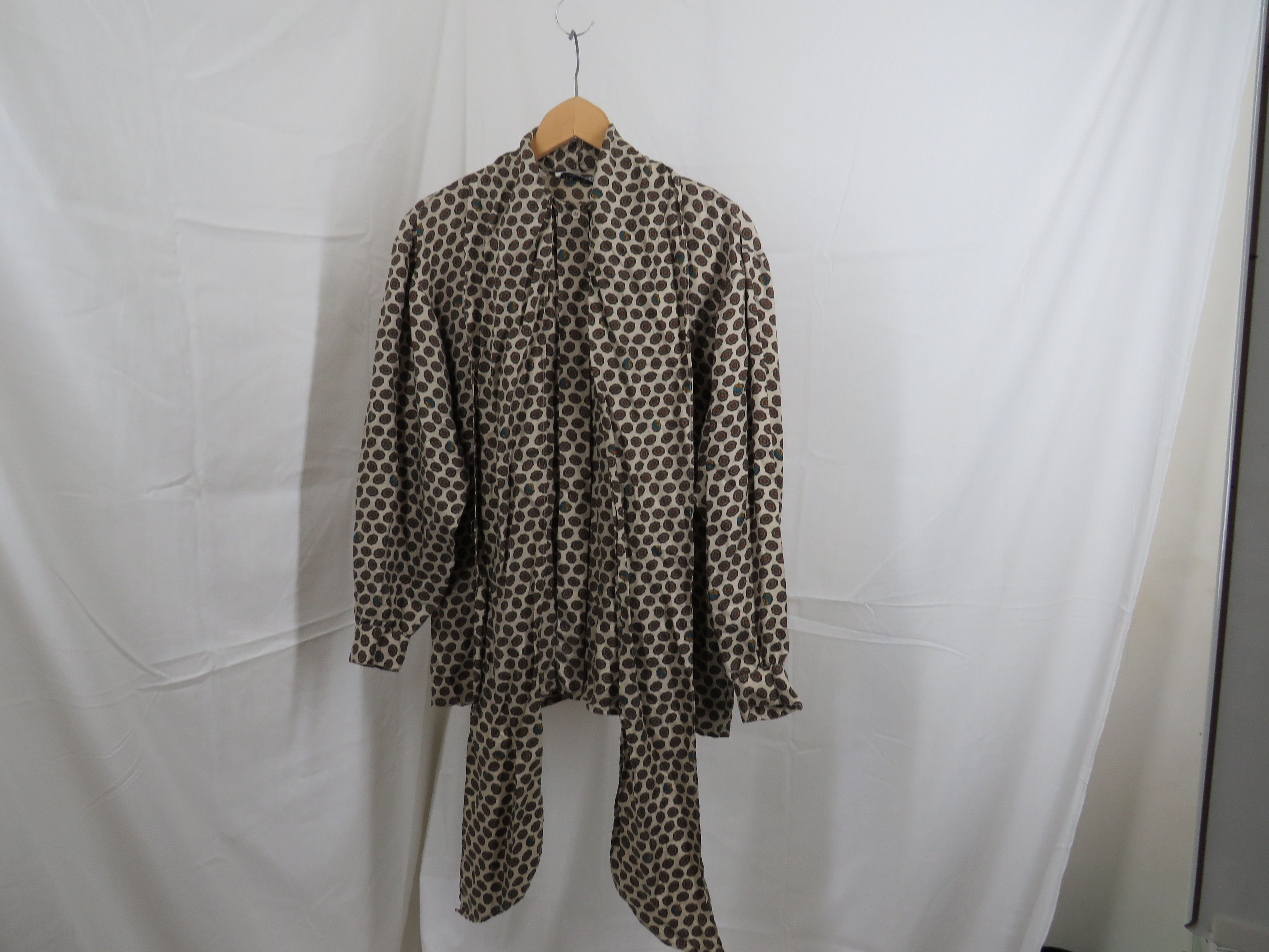 Burberry Burberry silk blouse Size XS / US 0-2 / IT 36-38 - 1 Thumbnail