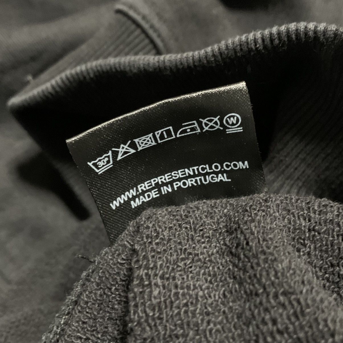 Represent Clo. Represent Small Design Studio & Workshop Black Sweatshirt Size US S / EU 44-46 / 1 - 9 Thumbnail