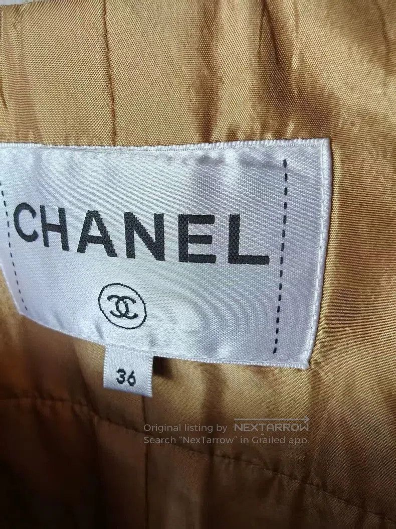 Chanel Chanel Tweed Jacket. Size US S / EU 44-46 / 1 - 3 Thumbnail