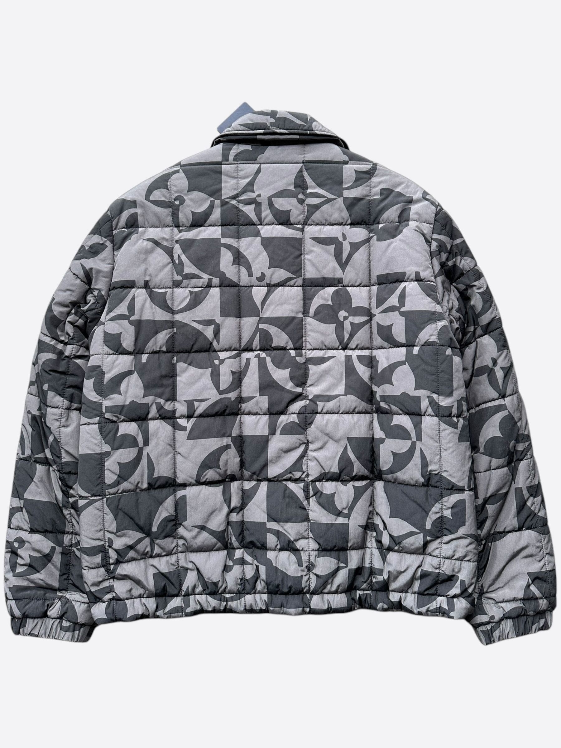 Louis Vuitton Louis Vuitton Grey & Black Flower Monogram Quilted Jacket Size US M / EU 48-50 / 2 - 2 Thumbnail