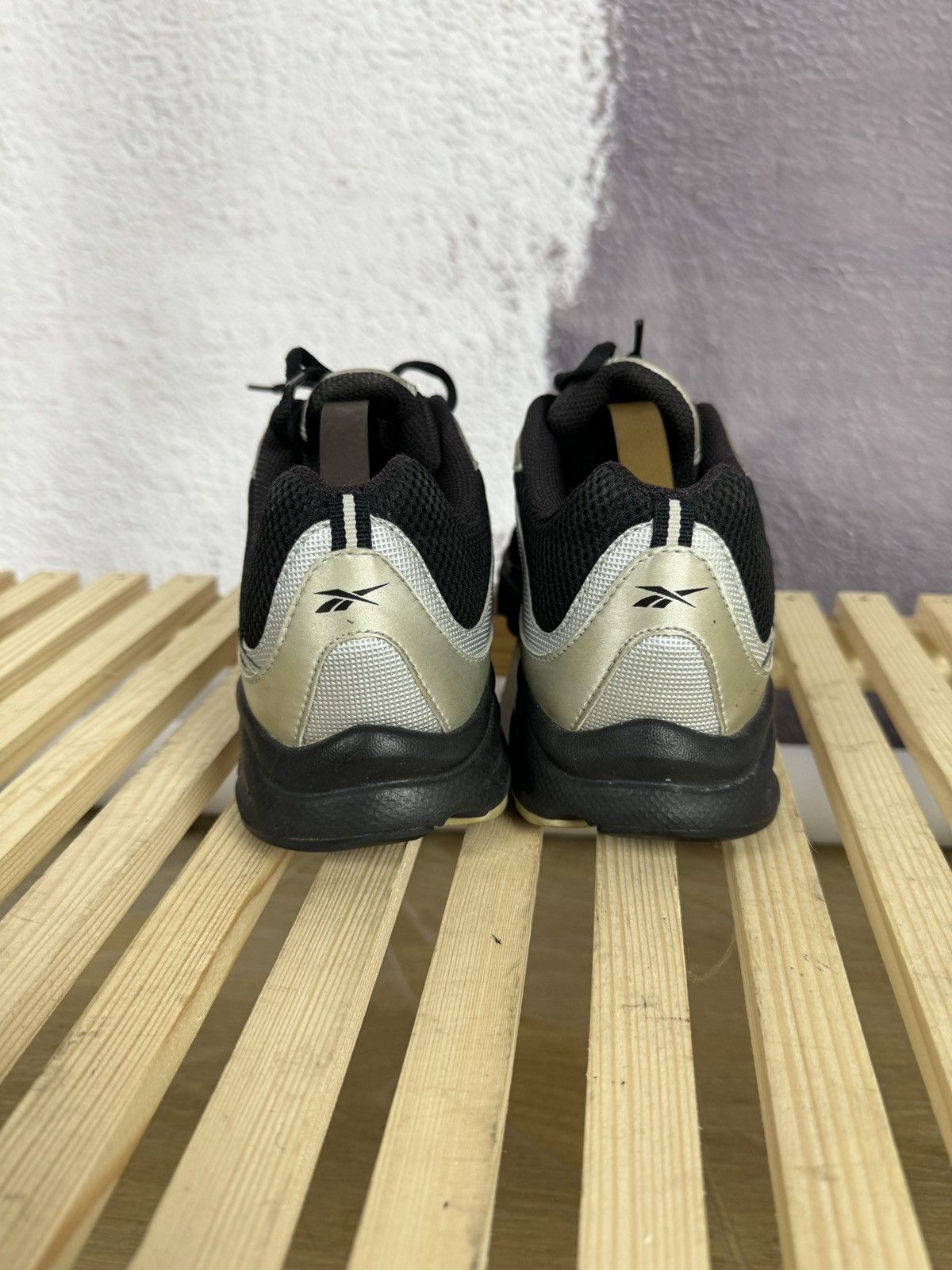 Reebok Reebok Dmx vintage black silver low top sneakers Size US 7.5 / EU 40-41 - 9 Thumbnail
