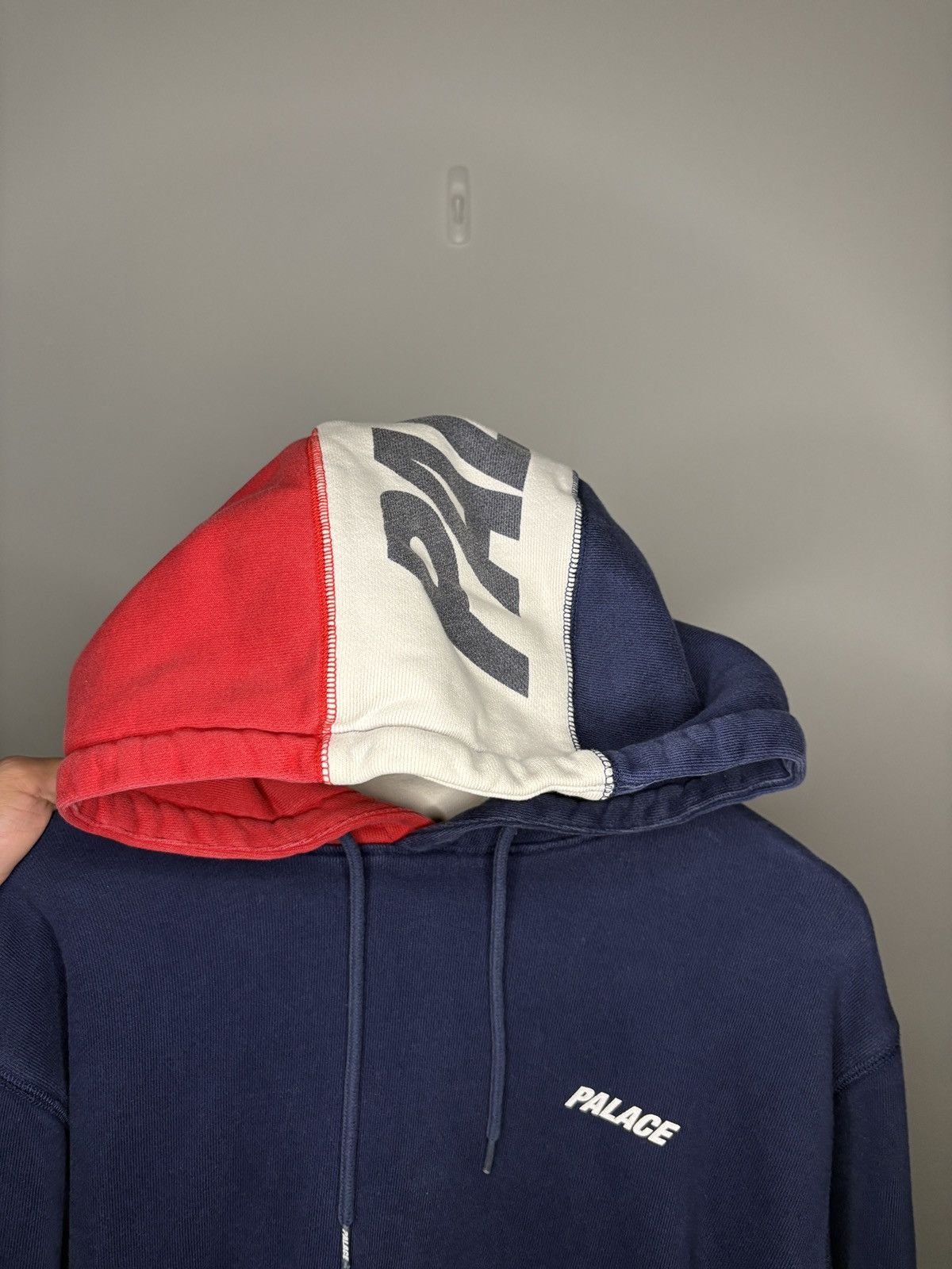 Palace Palace Flagin Hood Size US L / EU 52-54 / 3 - 4 Thumbnail