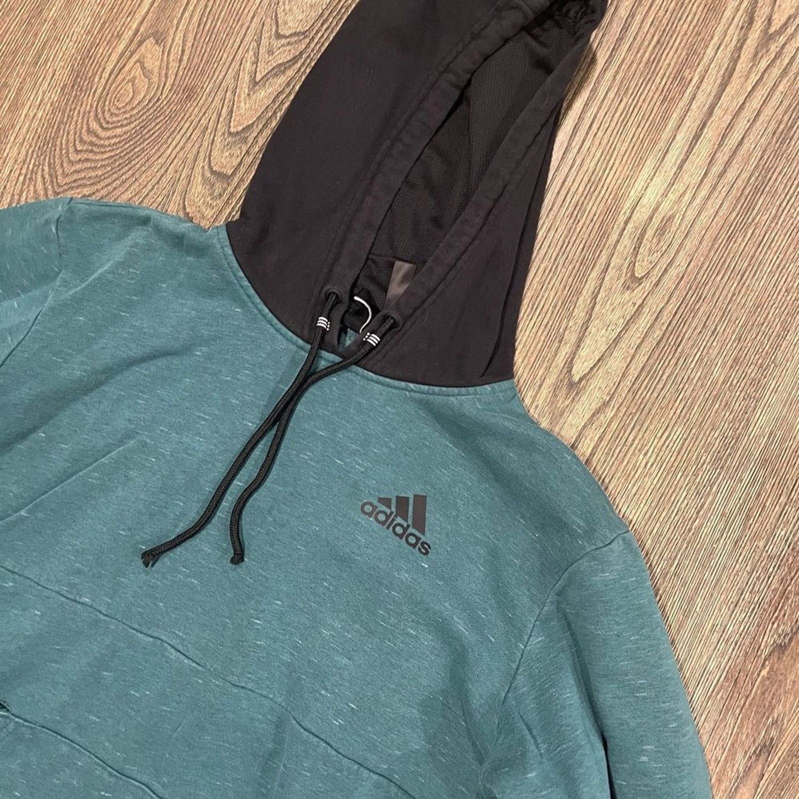 Adidas Adidas Sweatshirt Hoodie Logo Print Pockets Colorblock S Size S / US 4 / IT 40 - 2 Thumbnail