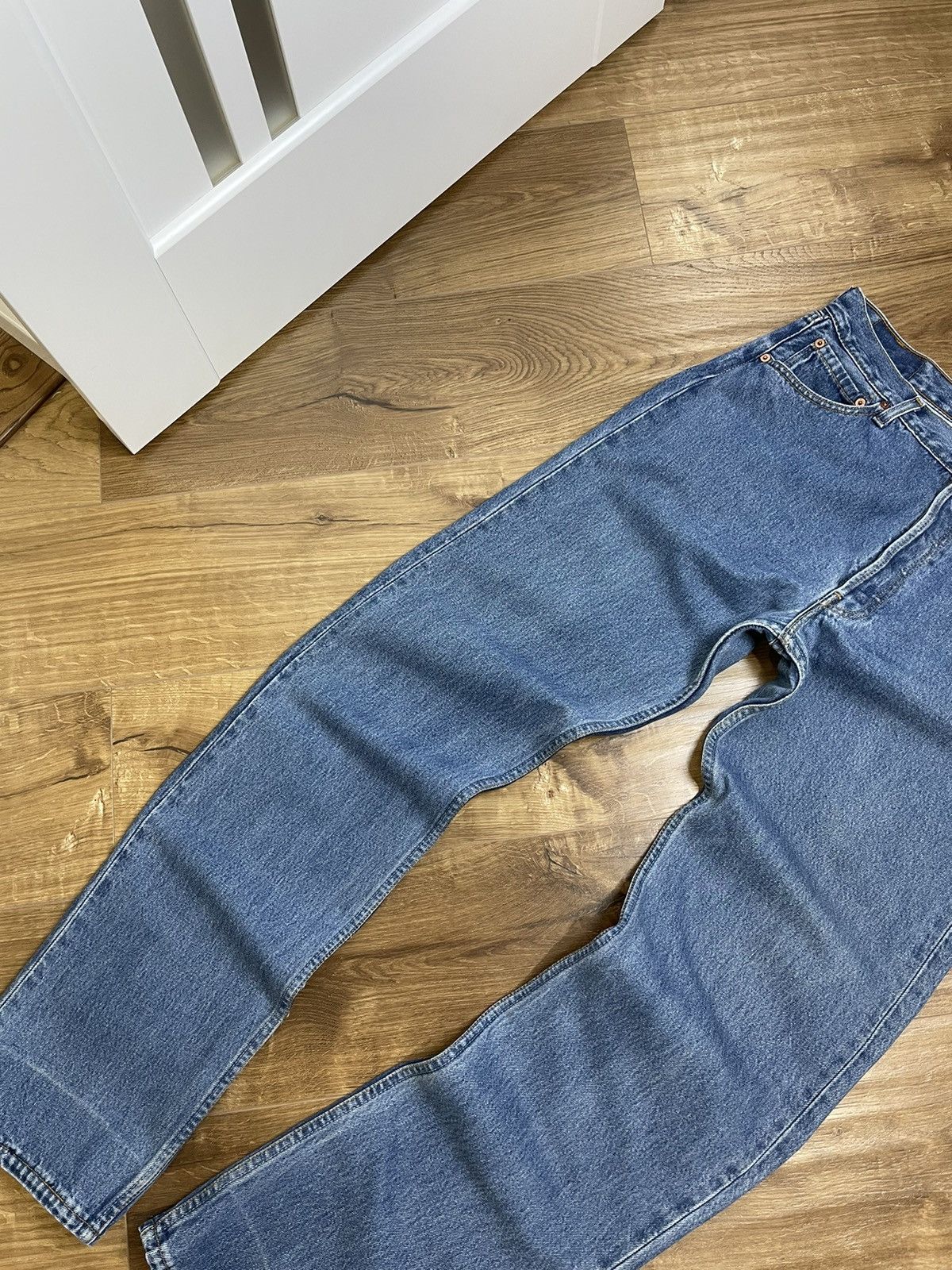 Levi's × Vintage Vintage Levi’s 501 Red Tab Made in UK Blue Stonewashed Jeans Size US 36 / EU 52 - 4 Thumbnail