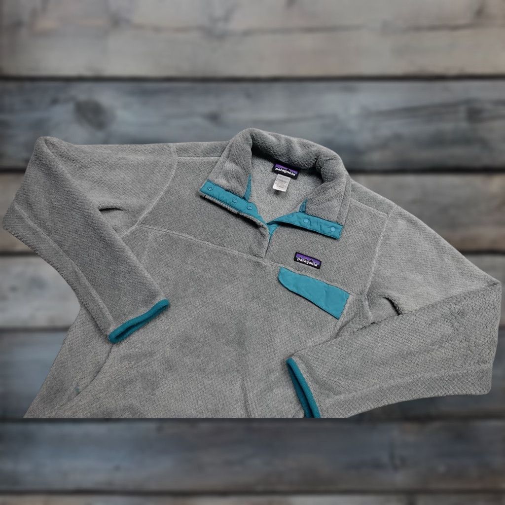 Patagonia Patagonia Sweatshirt Sweater Women L Gray Fleece Dolman Logo Outdoor Pullover All Seasons Fall Winter Size L / US 10 / IT 46 - 1 Thumbnail