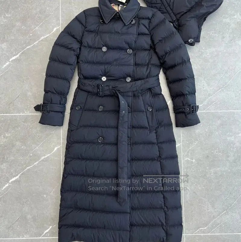 Burberry Burberry Women's Black Down Coat. Size XL / US 12-14 / IT 48-50 - 1 Thumbnail