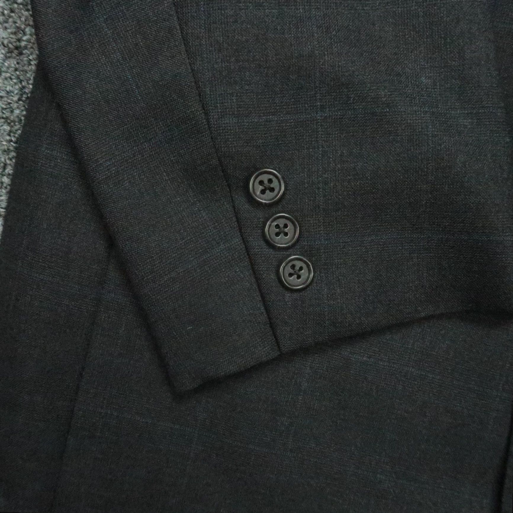 Ermenegildo Zegna Ermenegildo Zegna Blazer Men 48R Gray Plaid Double Breasted Wool 100s Jacket Three-Button Peak Lapel Vintage N/A Size 48R - 7 Thumbnail