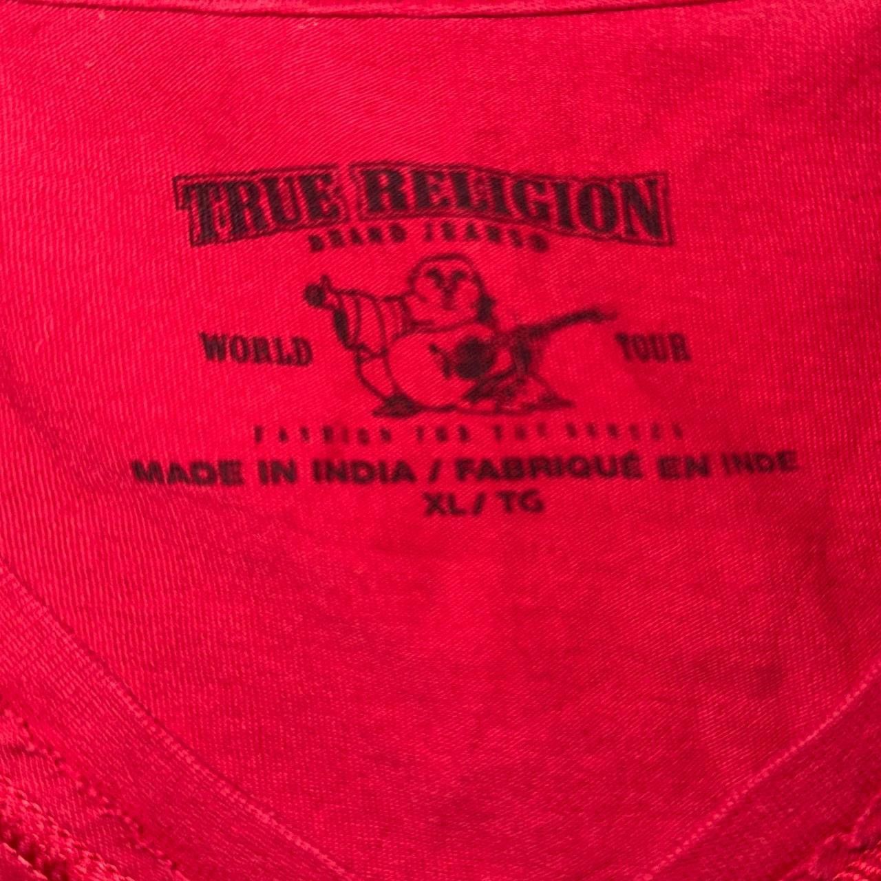 True Religion Red True Religion Graphic V-Neck Tee Size US XL / EU 56 / 4 - 2 Thumbnail