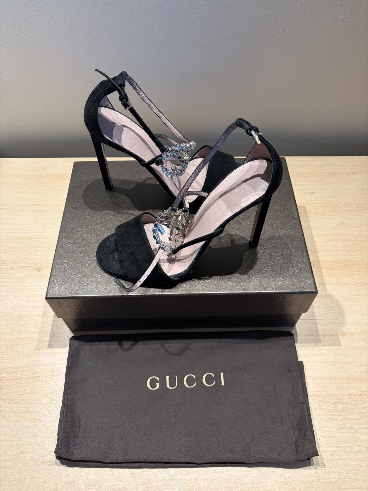 Gucci Gucci Sand Pelle S. Cuoio Scamosciato Heels Size US 9 / IT 39 - 1 Thumbnail