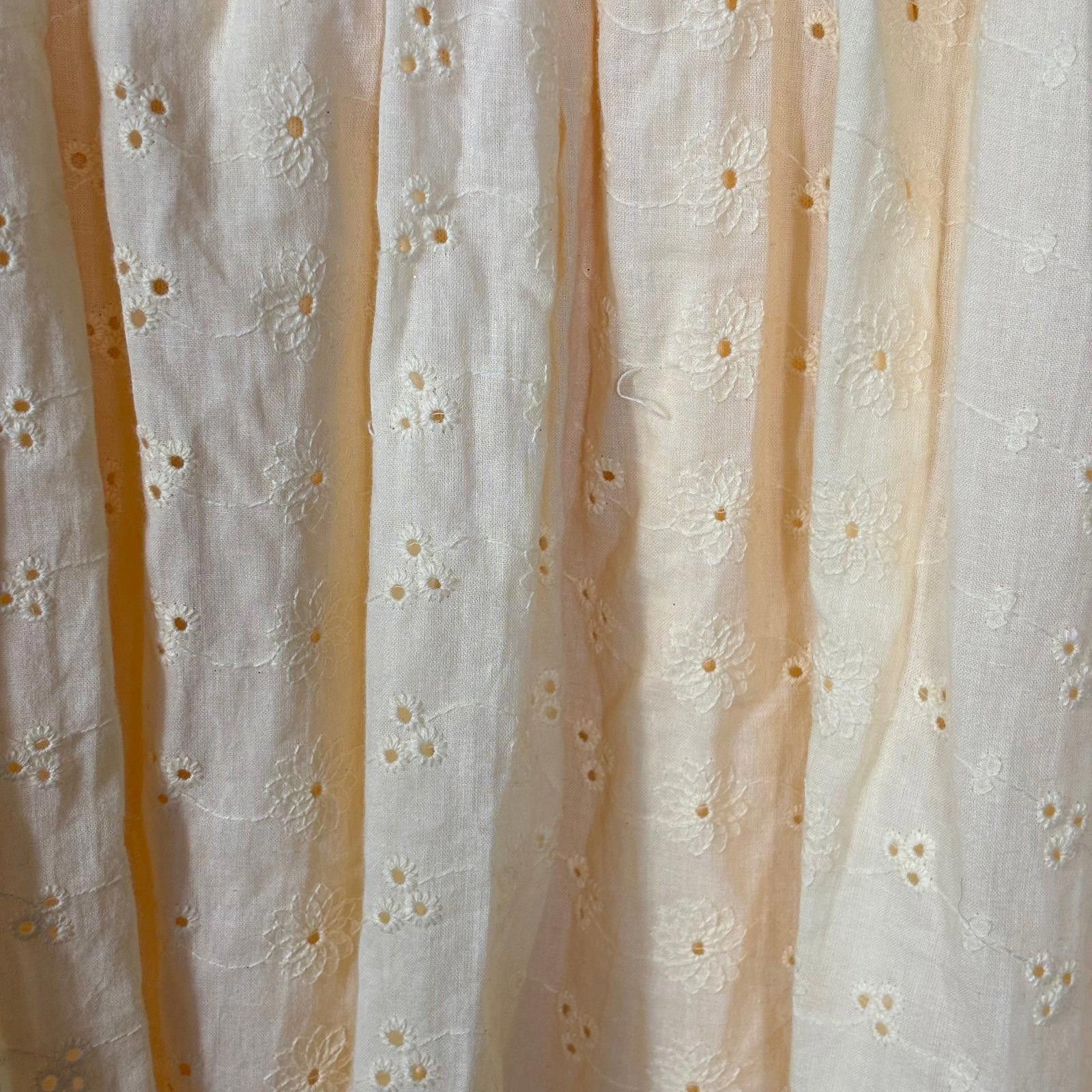 Windsor Smith Windsor Sunny Tones Smocked Eyelet Skater Dress Small NWT Size S / US 4 / IT 40 - 5 Thumbnail