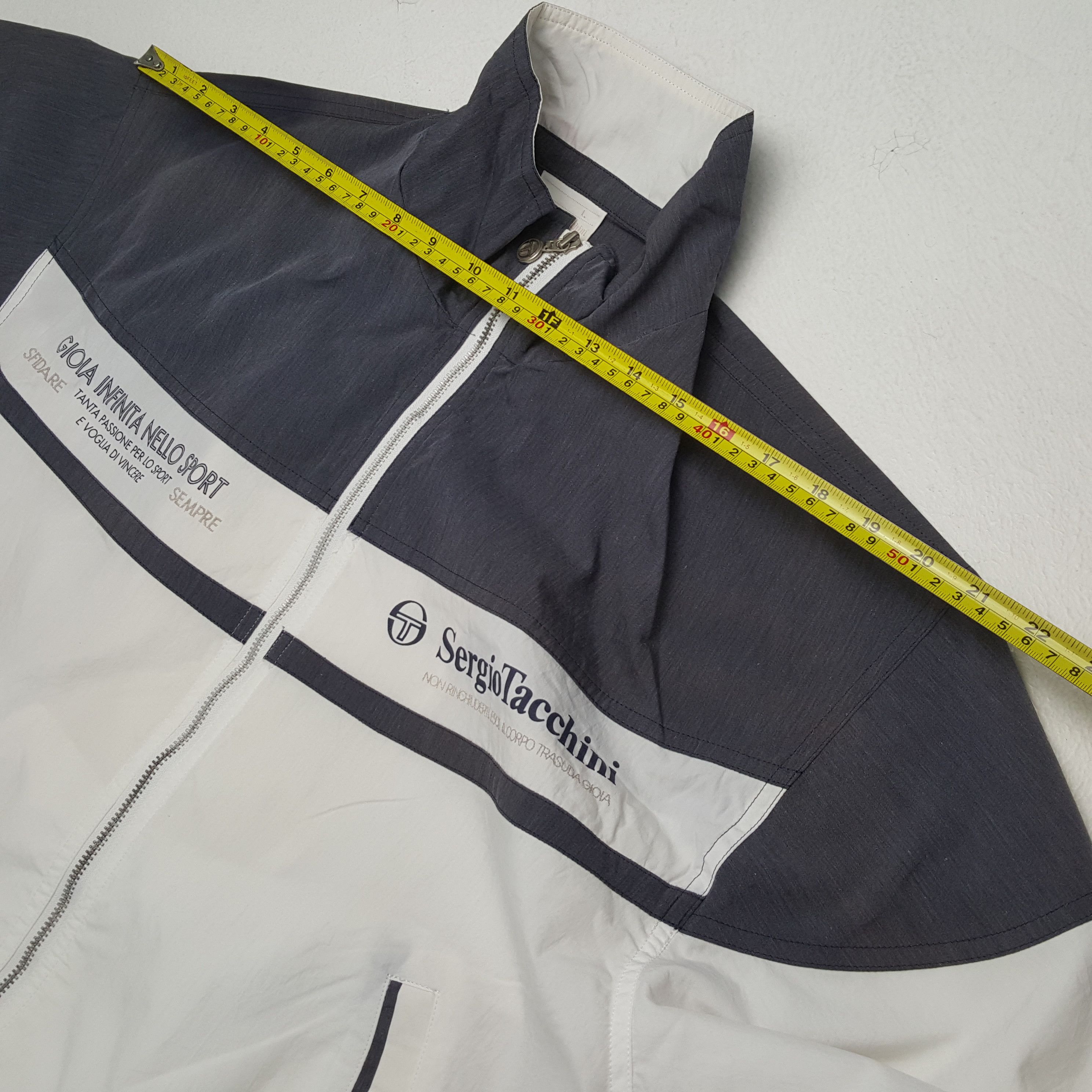 Sergio Tacchini × Vintage SERGIO TACCHINI Sportswear Nice Design Windbreaker Jacket Size US M / EU 48-50 / 2 - 4 Thumbnail