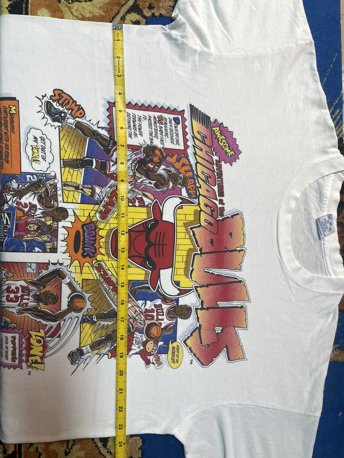 NBA Vintage 90s NBA Salem Chicago Bull Comic T-Shirt. Size US XL / EU 56 / 4 - 10 Thumbnail