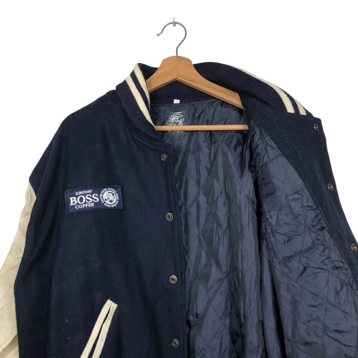 Japanese Brand 📌Vintage Leather Jacket Bomber Suntory Boss Coffee Big Logo Size US L / EU 52-54 / 3 - 13 Thumbnail