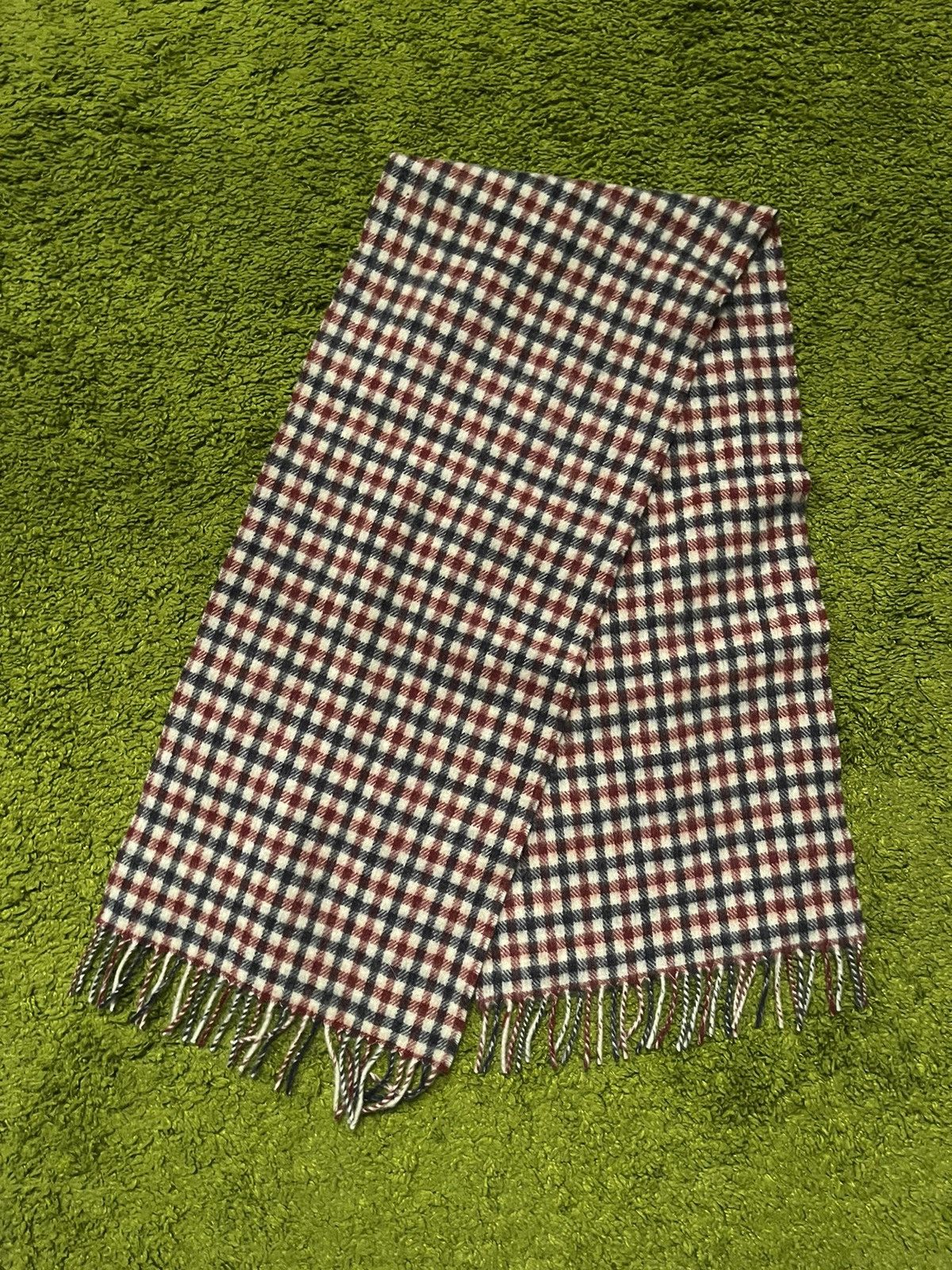 Aquascutum × Designer × Vintage Aquascutum 100% wool checkered scarf Size ONE SIZE - 3 Thumbnail