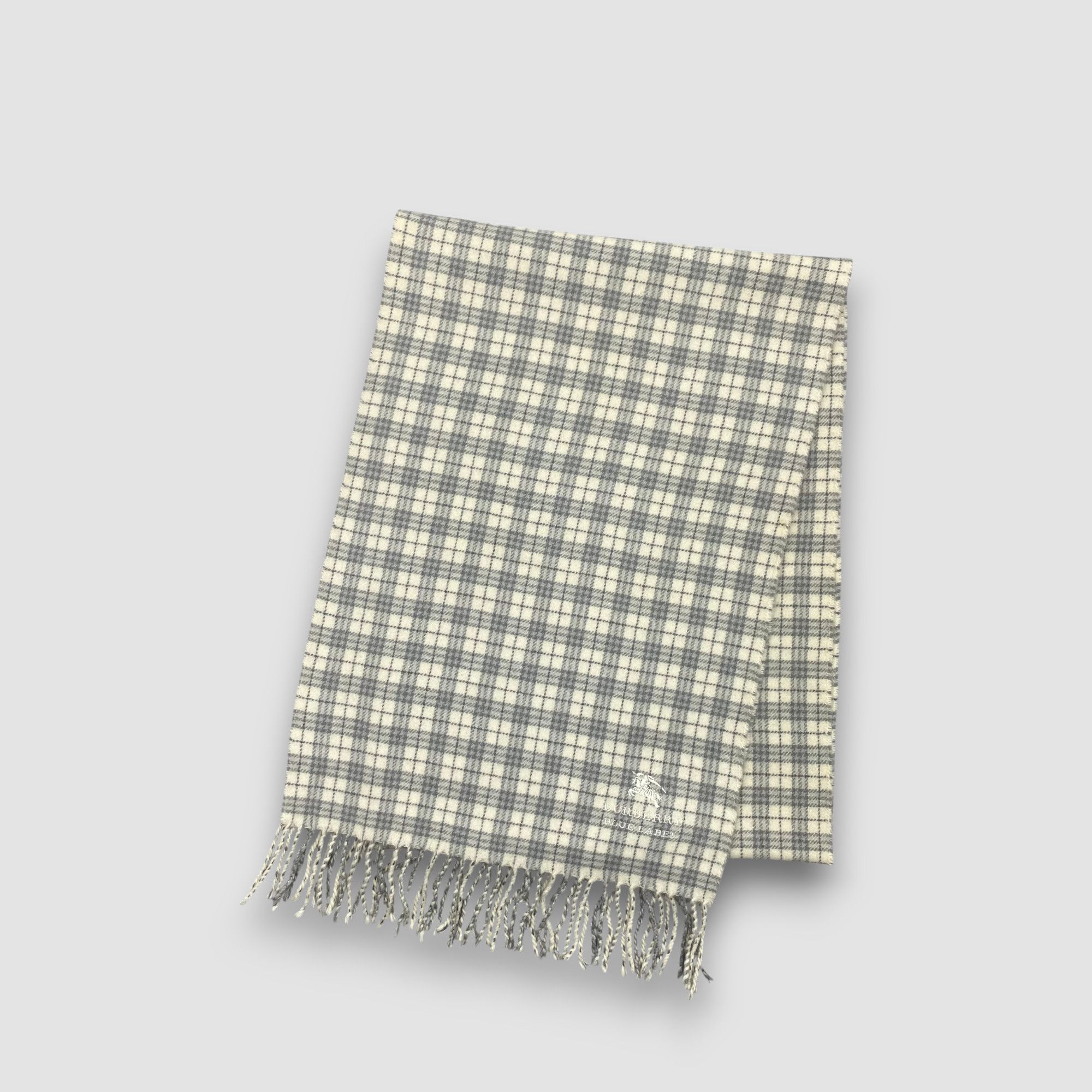 Burberry Vintage Burberry Scarf Muffler Wool Plaid Fringe Scarves Size ONE SIZE - 3 Thumbnail