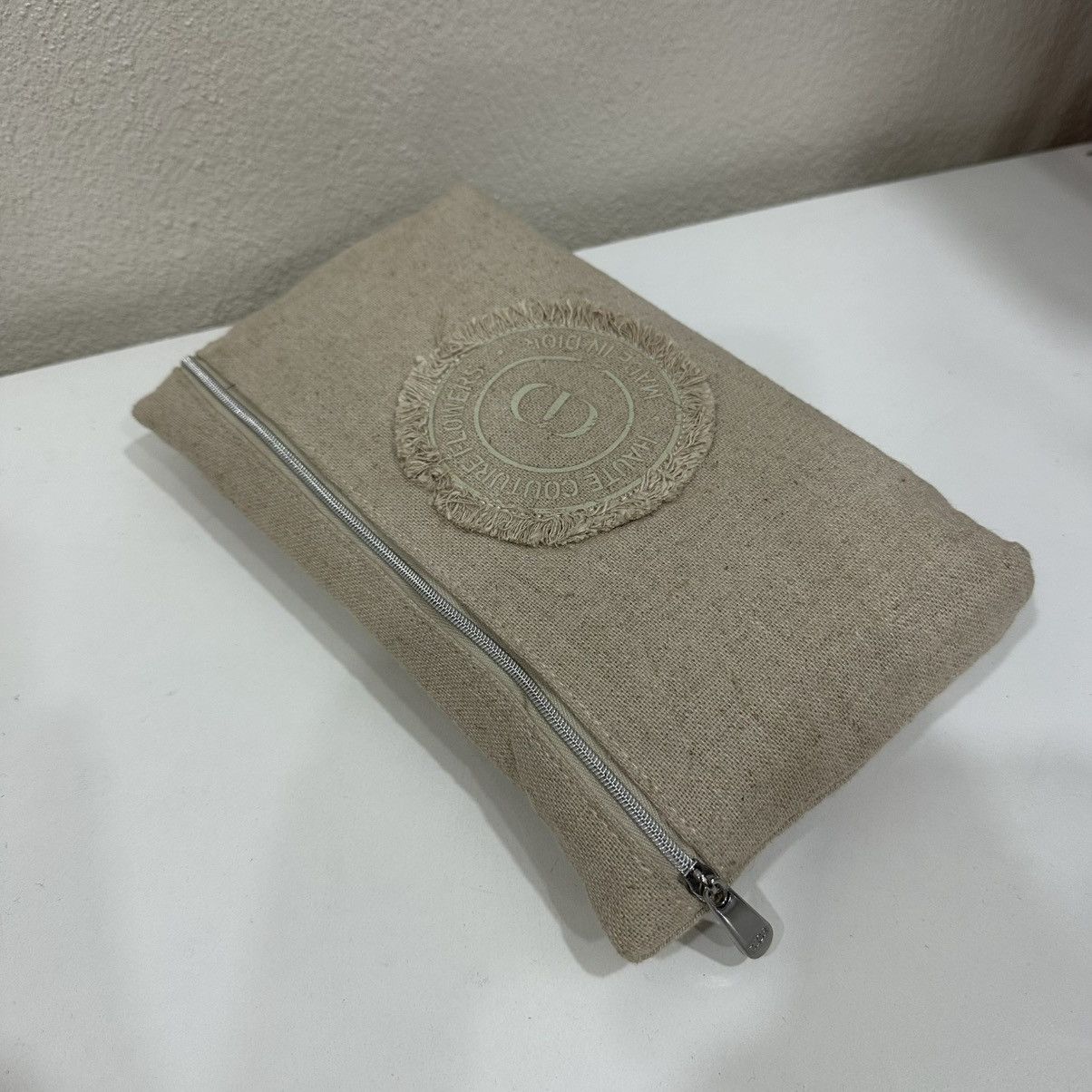 Dior ‼️LASTDROP‼️ DIOR BEAUTE COUTURE FLOWERS CANVAS COSMETIC BAG Size ONE SIZE - 11 Thumbnail