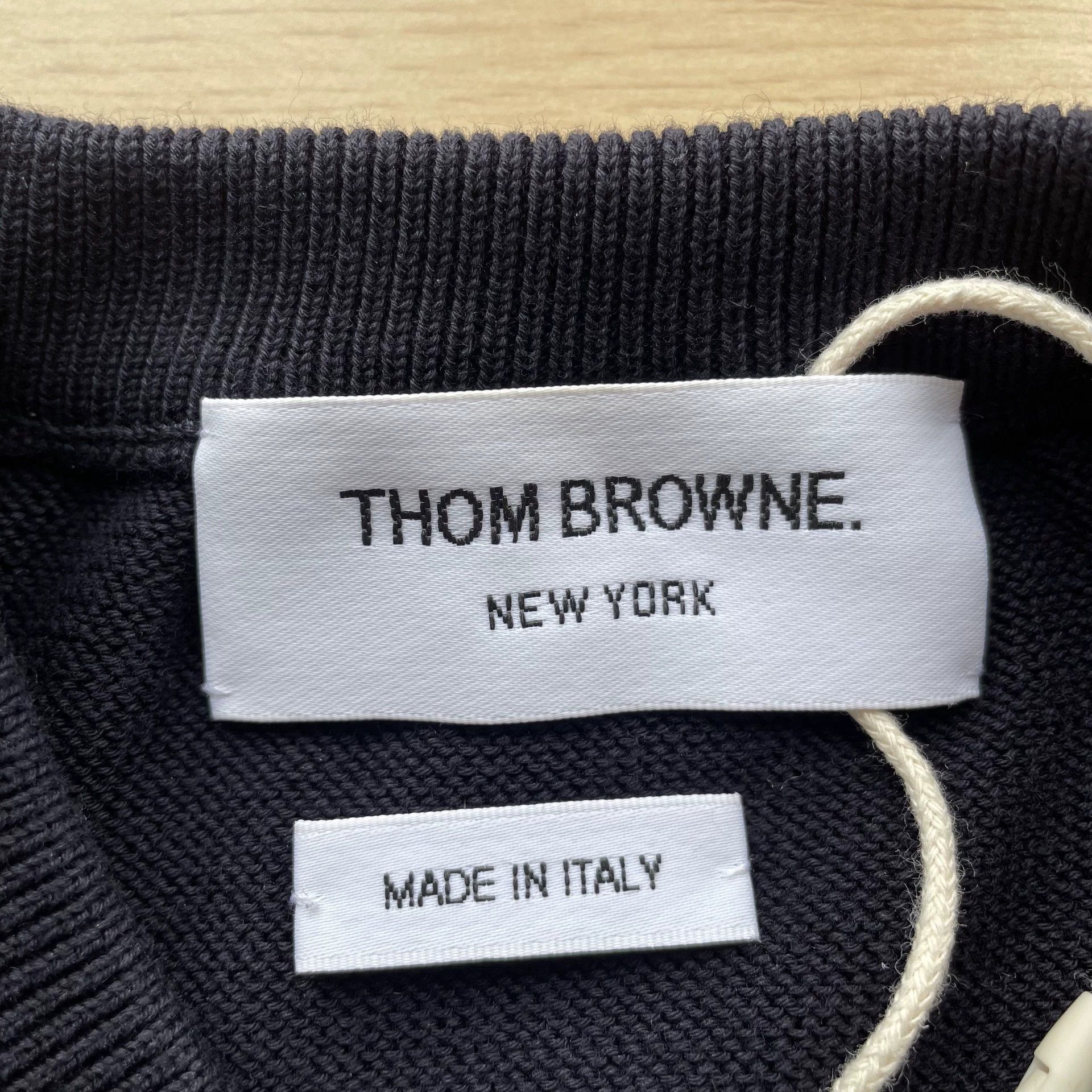 Thom Browne Thom Browne Navy Blue Knit SS Sweater 0 Unused Size XS / US 0-2 / IT 36-38 - 4 Thumbnail