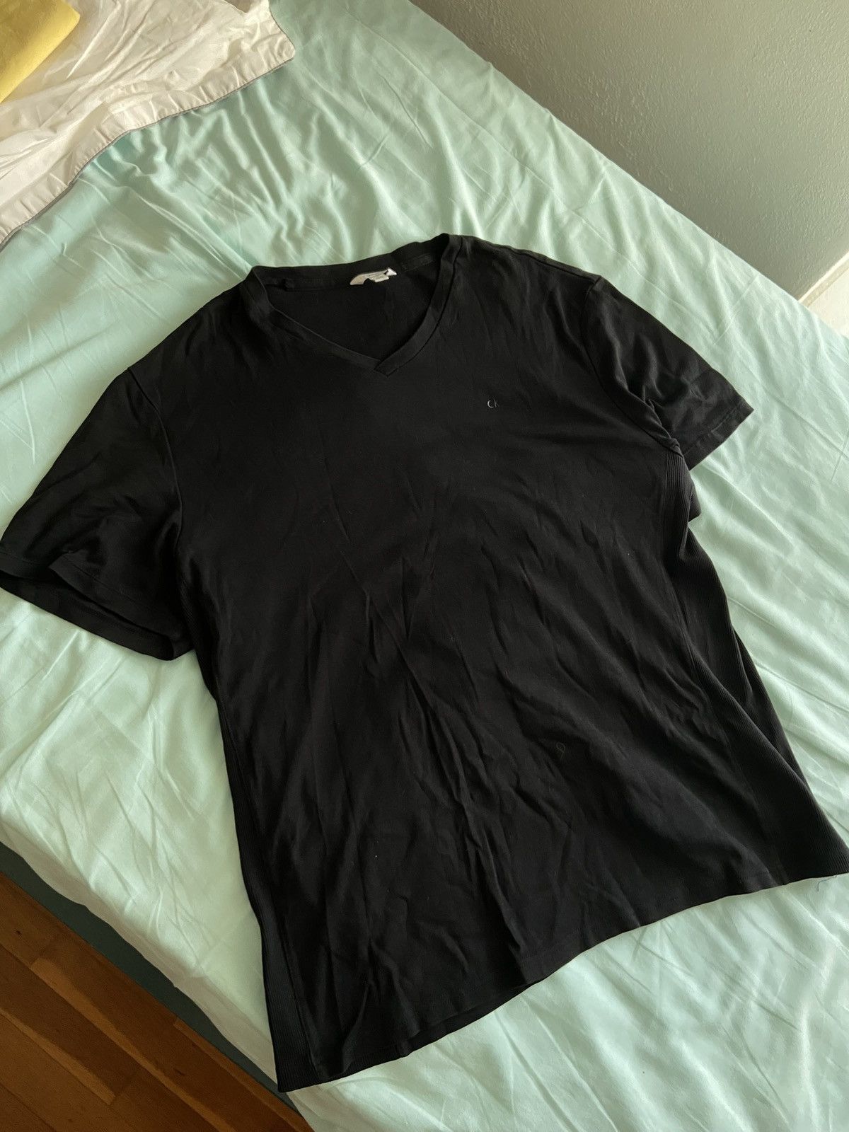 Calvin Klein Calvin Klein black v neck t shirt Size US L / EU 52-54 / 3 - 2 Thumbnail