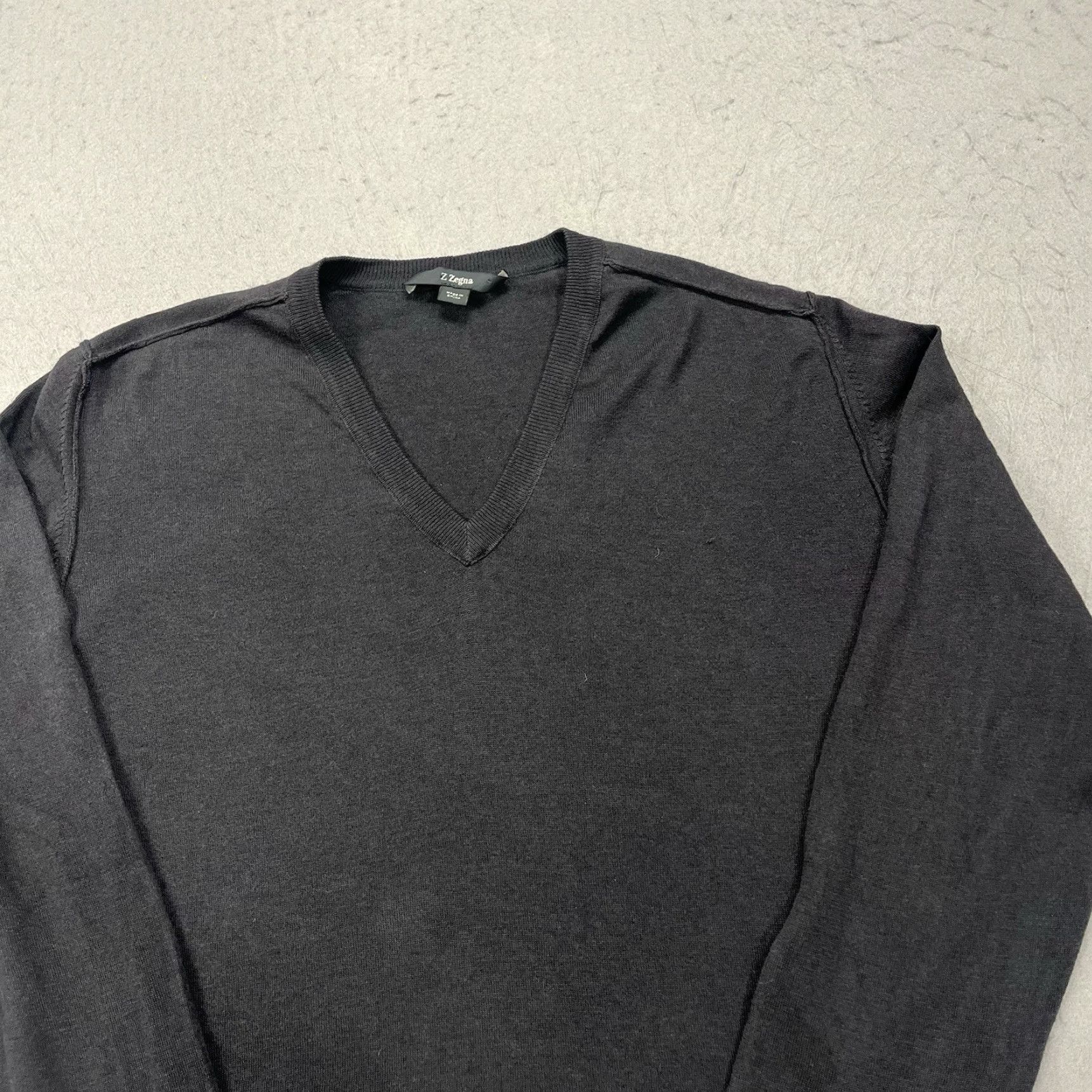 Ermenegildo Zegna Ermenegildo Zegna Sweater Mens Small Gray V Neck Silk Wool Blend Pullover Size US S / EU 44-46 / 1 - 3 Thumbnail