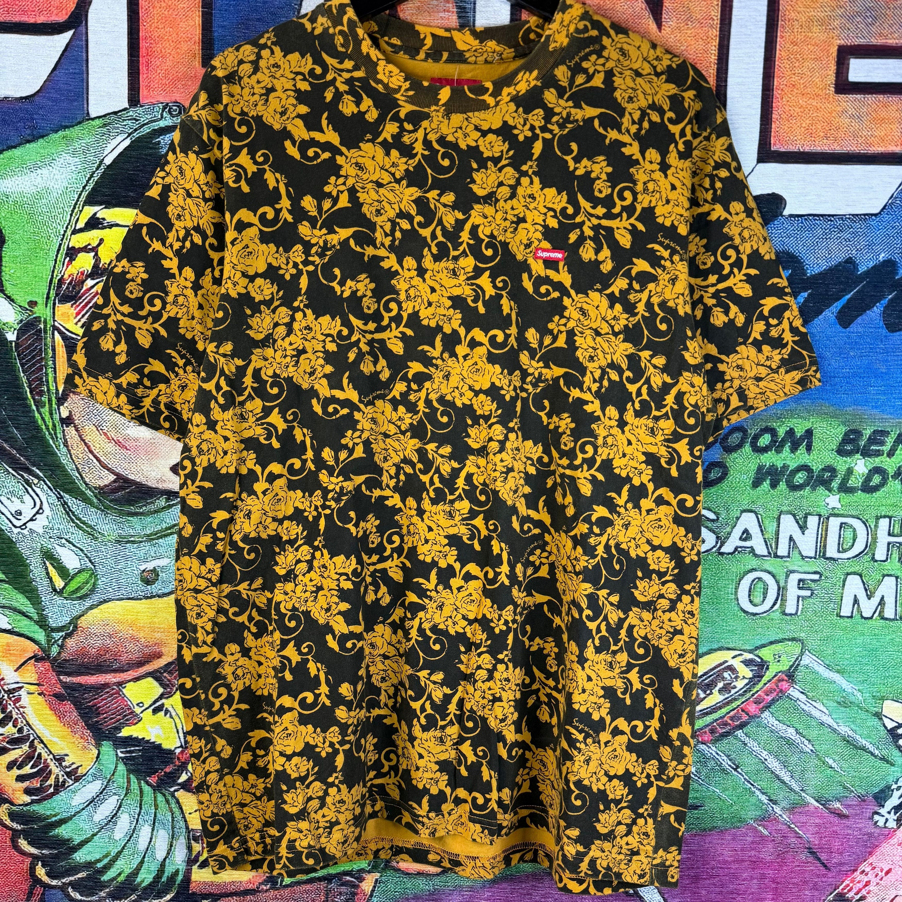 Supreme Supreme Spring/Summer Black Floral Tee Size Medium Size US M / EU 48-50 / 2 - 1 Thumbnail