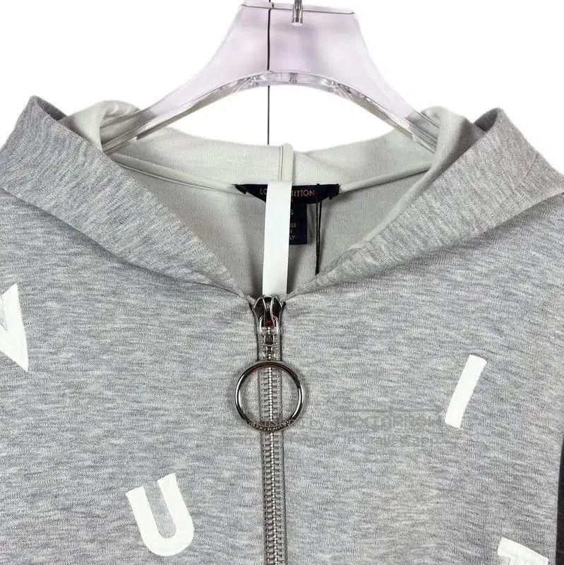 Louis Vuitton Louis Vuitton Gray Cotton Long Sleeve Hoodie . Size XS / US 0-2 / IT 36-38 - 3 Thumbnail