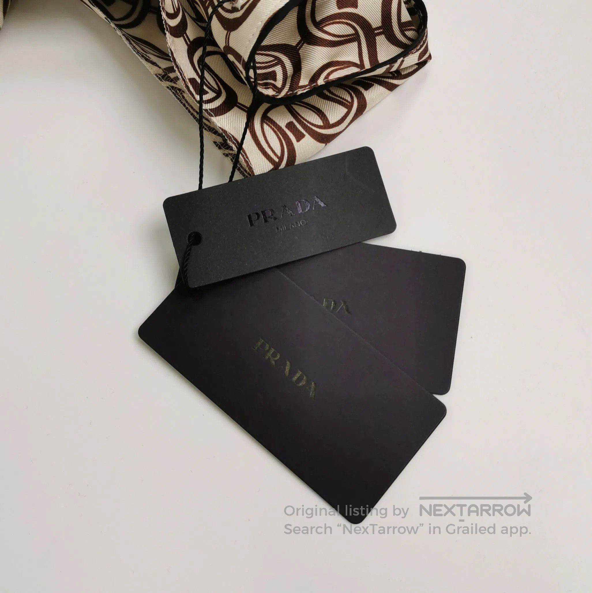 Prada Prada Printed Silk Long Sleeve Set in Size S . Size S / US 4 / IT 40 - 2 Thumbnail