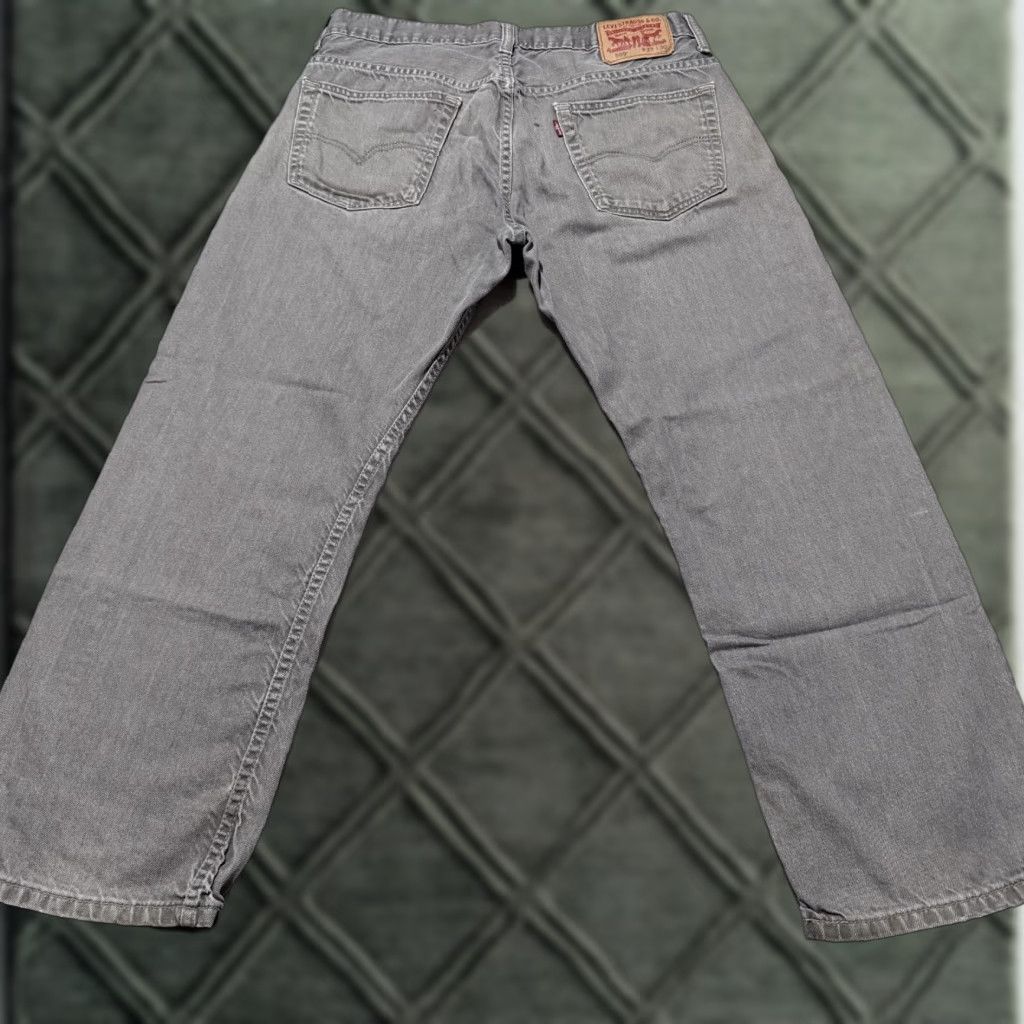 Levi's Levi's 569 Jeans Men Gray Denim Mid Rise Distressed 33X30 Straight Relaxed City 5-Pocket Logo - Levi's 500 Series Size US 33 - 1 Thumbnail