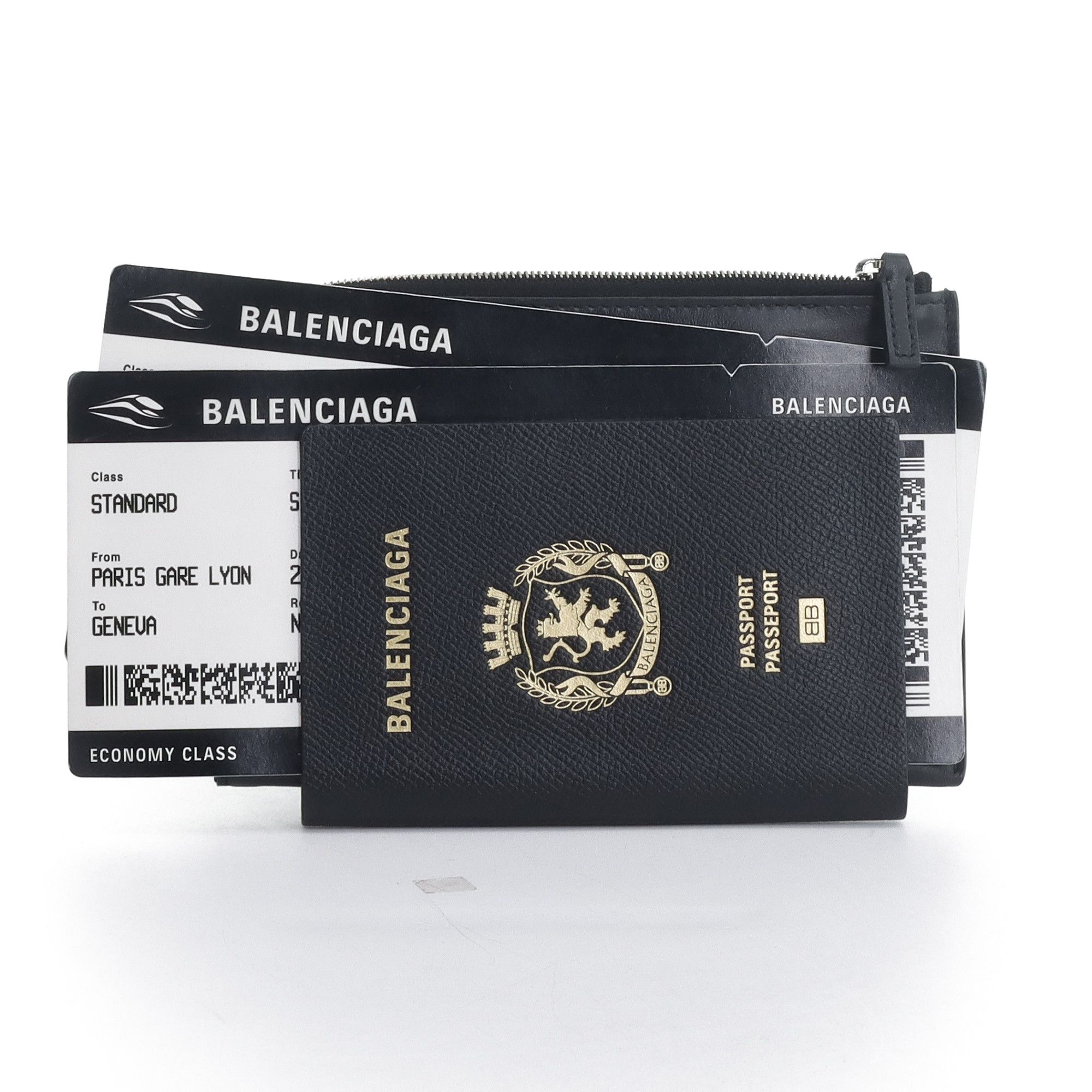 Balenciaga Balenciaga Logo Crest Passport Holder ONE SIZE Size ONE SIZE - 1 Thumbnail