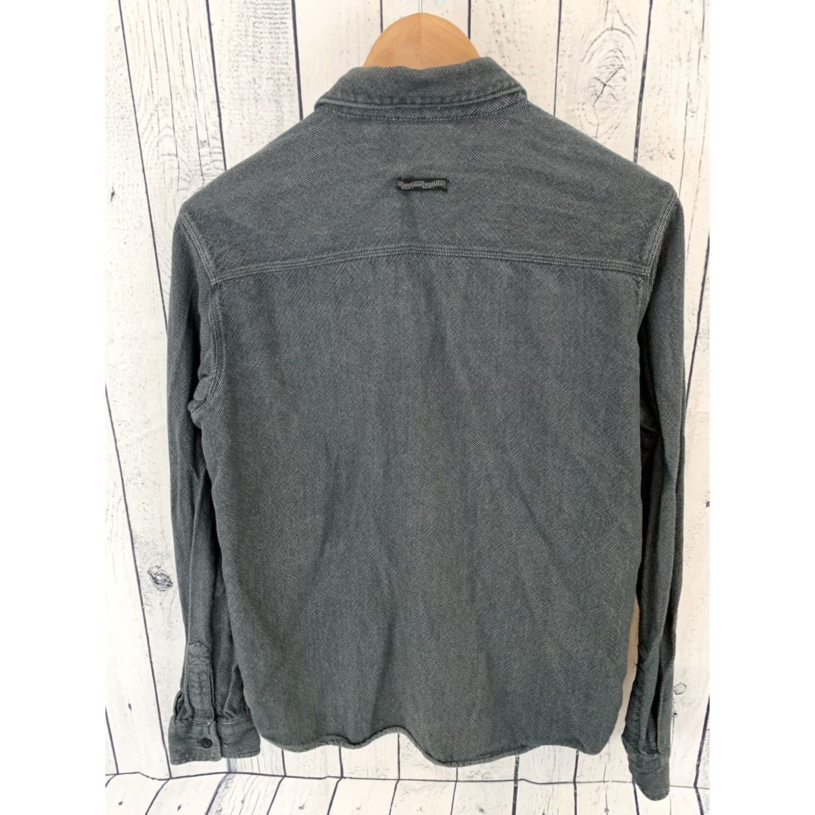 Vans Vans Long Sleeve Button Front Shirt Mens Medium Dark Gray/Black Button-Up Shirt Size US M / EU 48-50 / 2 - 4 Thumbnail