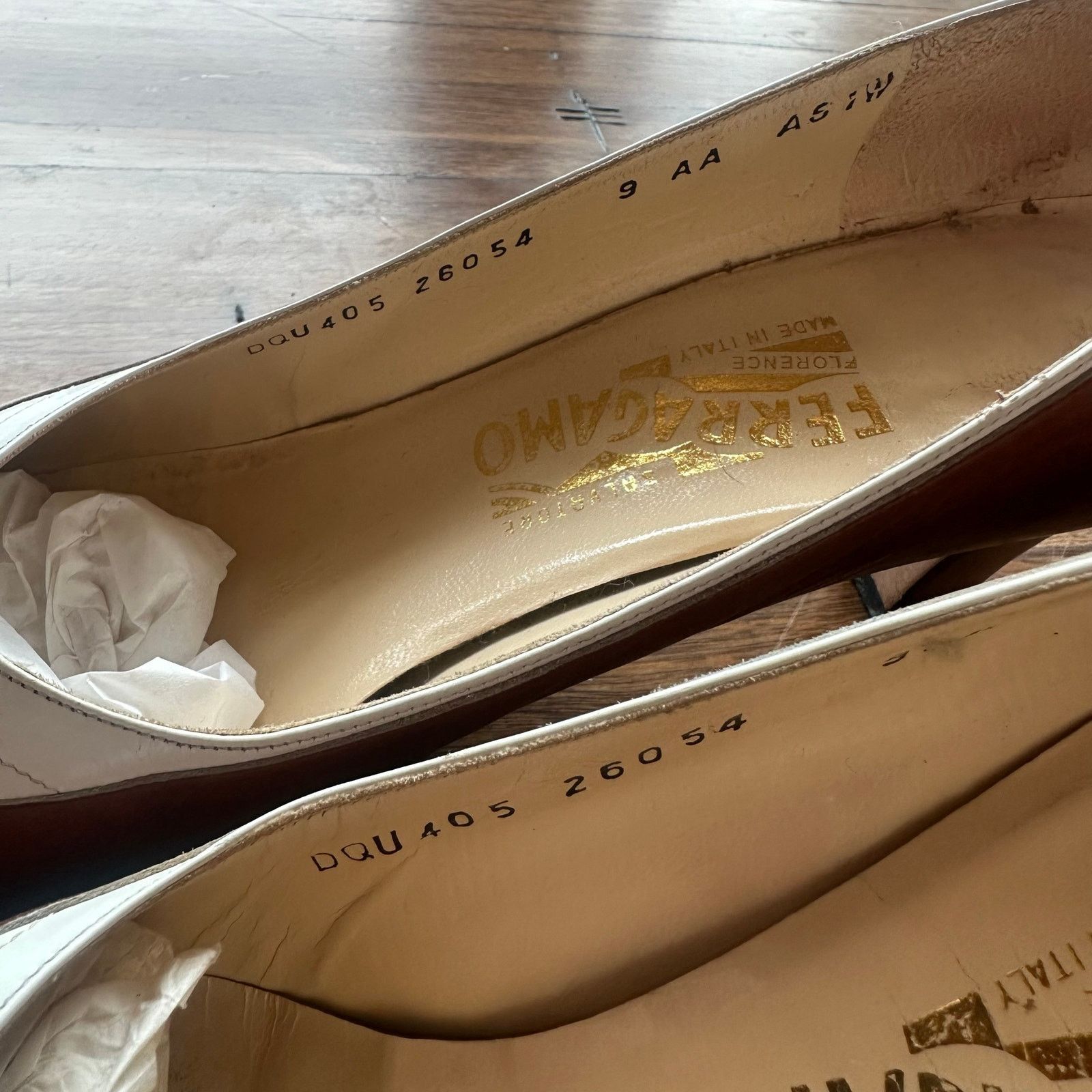 Salvatore Ferragamo Salvatore Ferragamo Women Shoes 9 Vintage Italian Tobacco Size US 9 / IT 39 - 5 Thumbnail