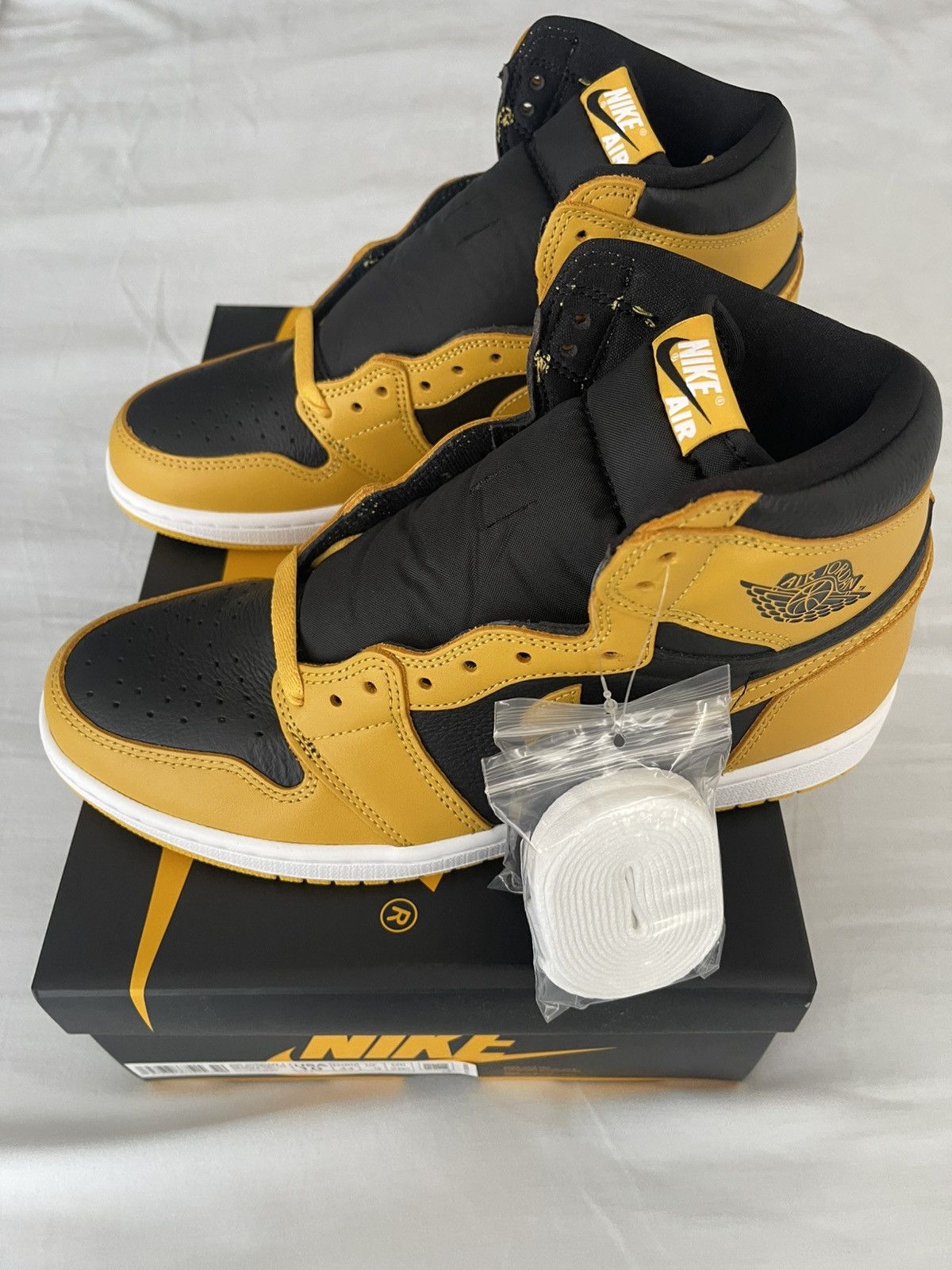 NIKE AIR JORDAN 1 POLLEN OG HIGH DS OG ALL SIZE 10
