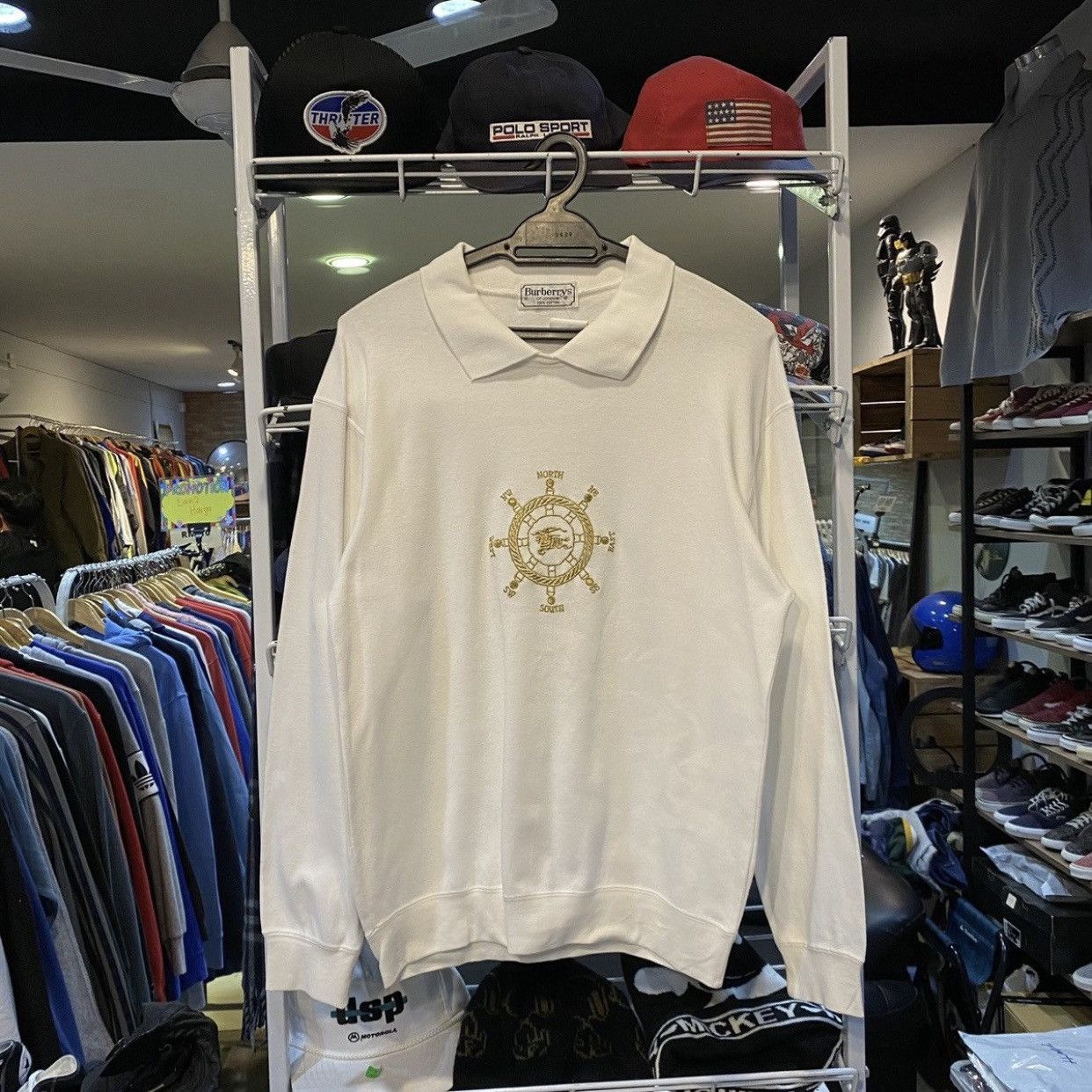 Burberry Burberry sweatshirt embroidered compass Equestrian Knight Size US S / EU 44-46 / 1 - 1 Thumbnail