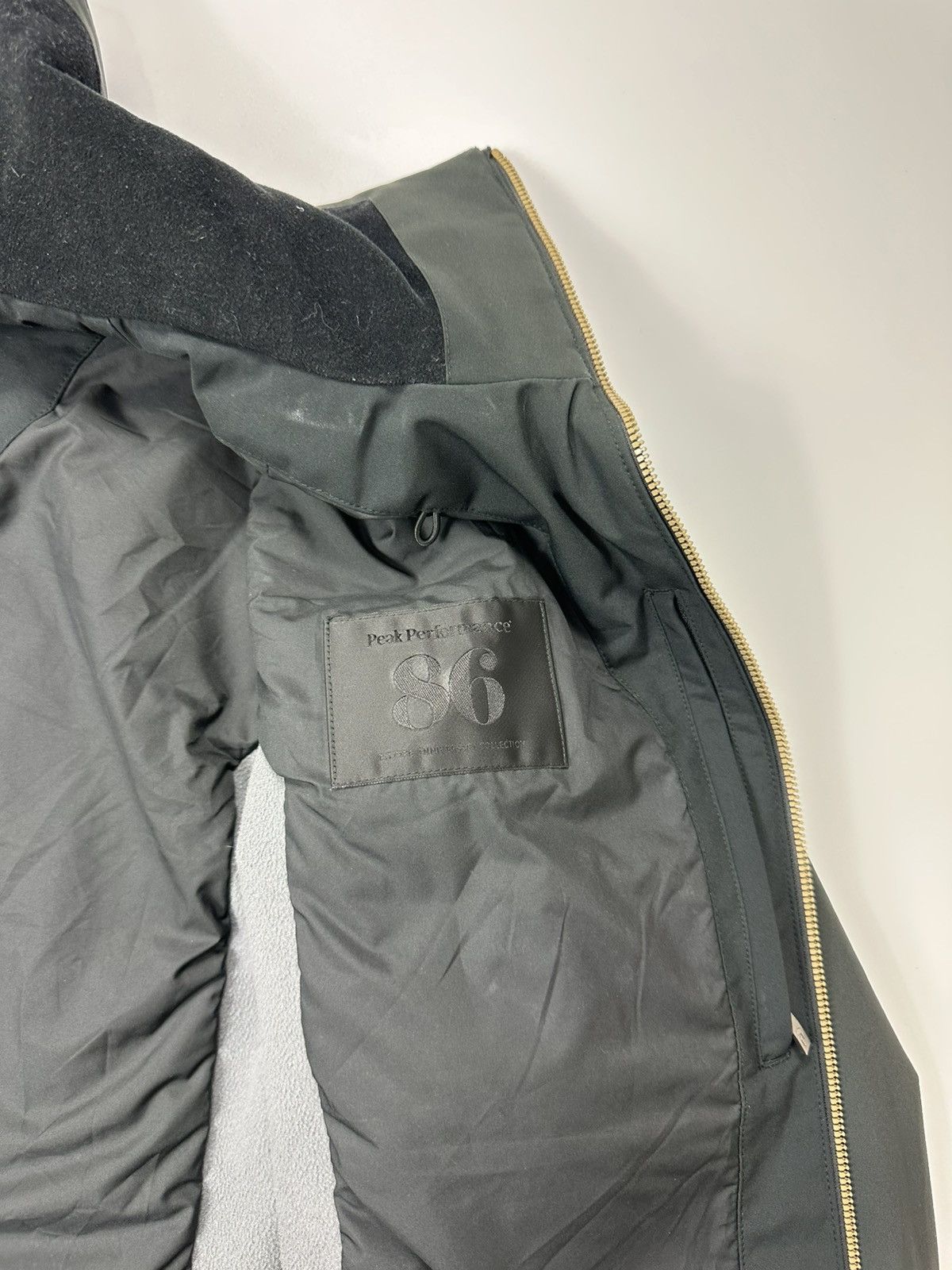 Peak Performance Peak Performance 86 Series Ski Softshell Jacket Size US L / EU 52-54 / 3 - 11 Thumbnail