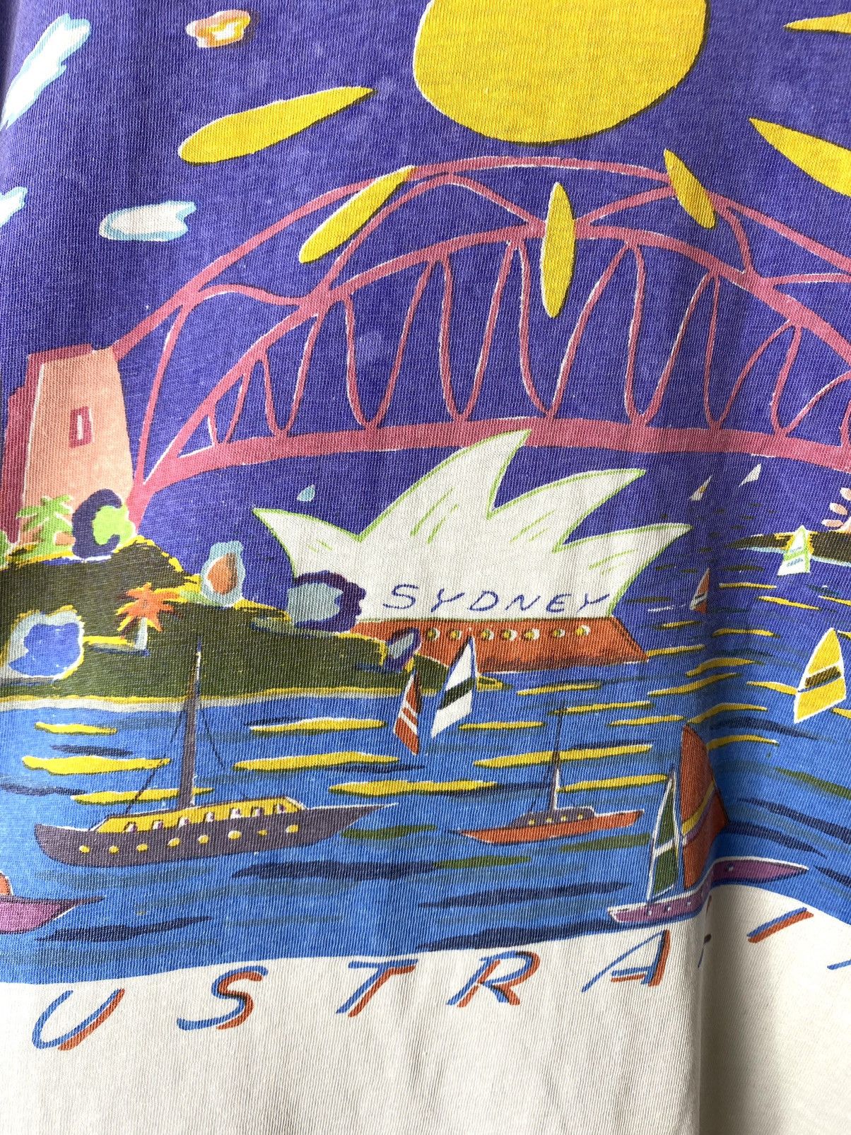 Vintage Vintage 1990’s Australia Art T Shirt Single Stitch Picasso Size US L / EU 52-54 / 3 - 3 Thumbnail